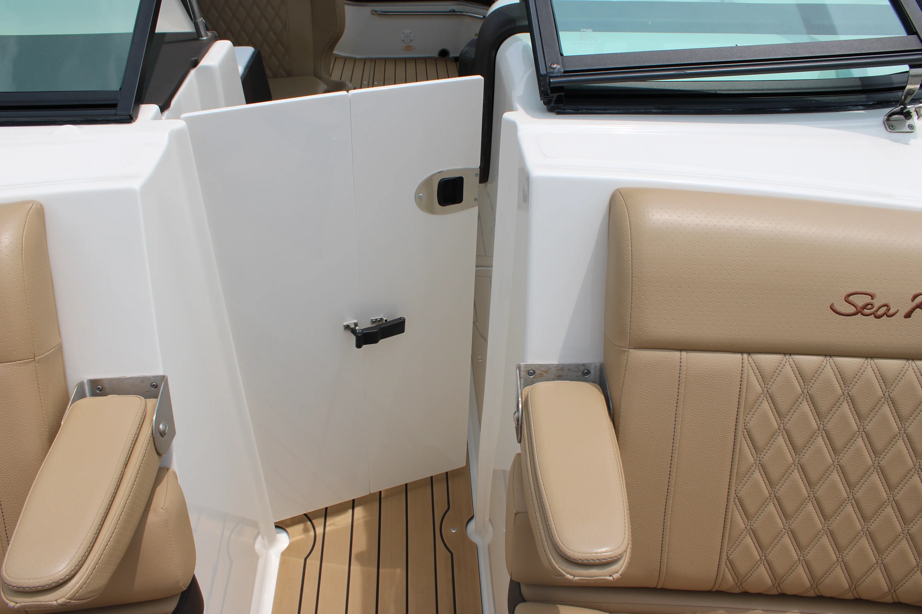 2020 Sea Ray SLX 280 Image Thumbnail #41