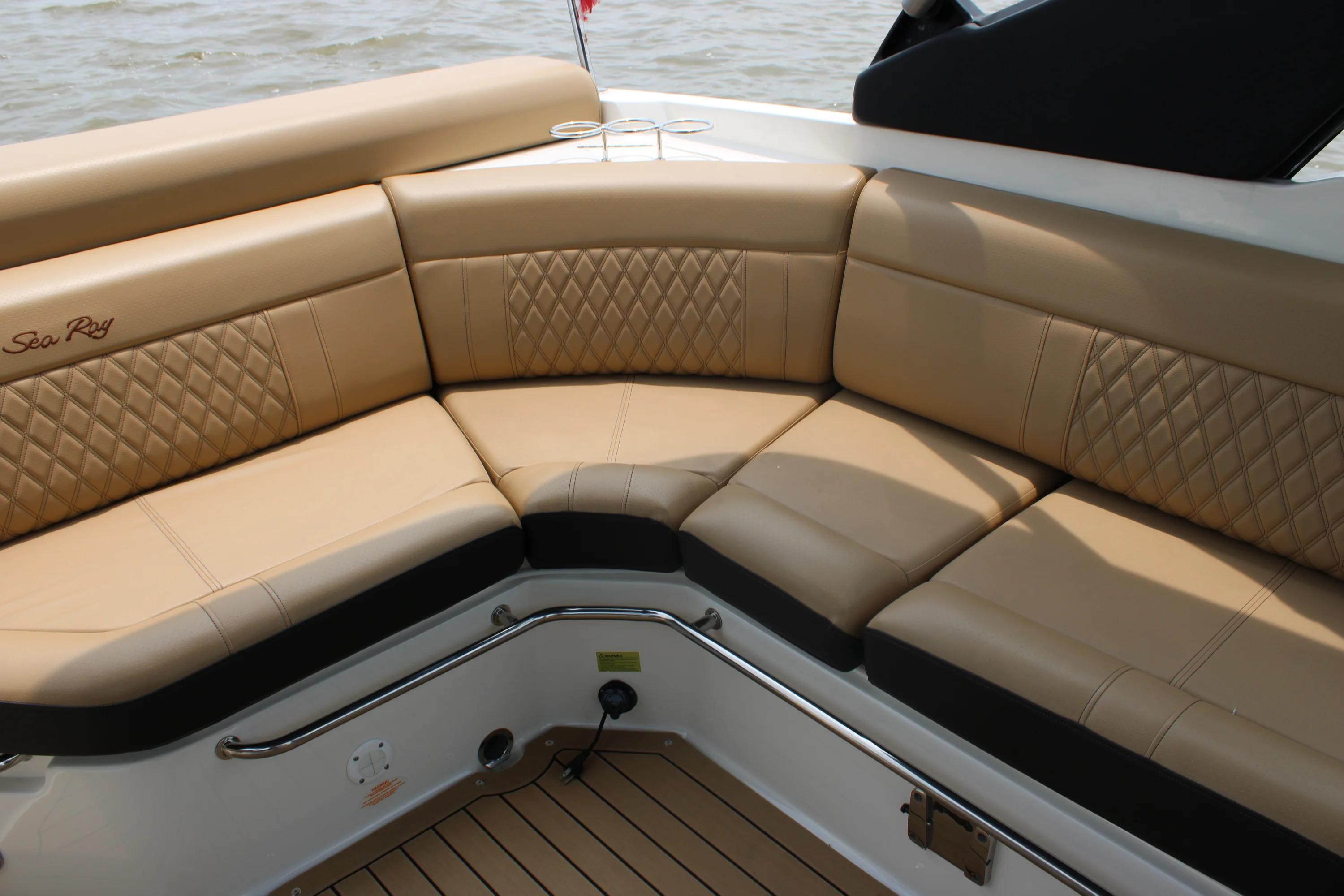 2020 Sea Ray SLX 280 Image Thumbnail #16