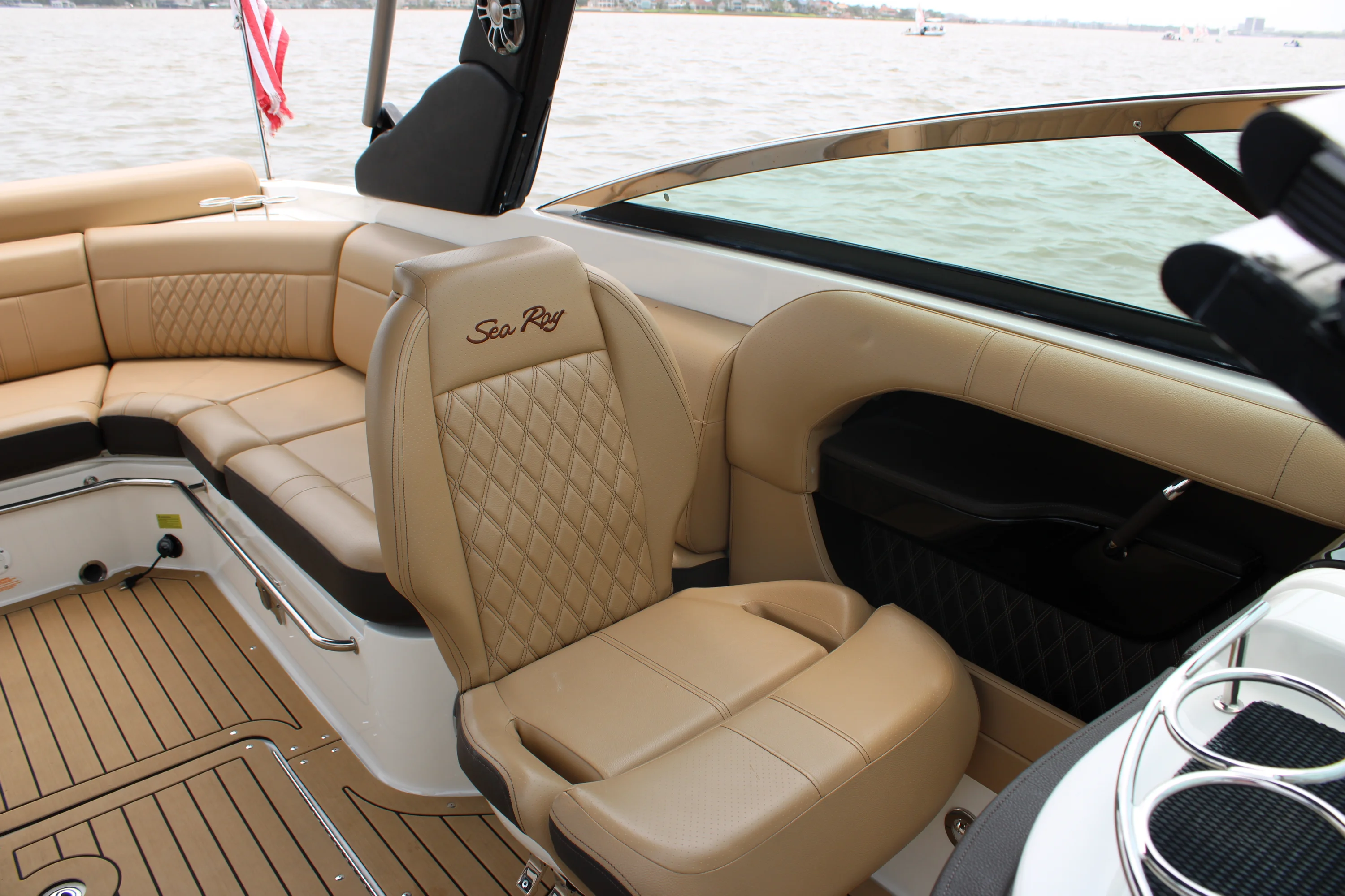 2020 Sea Ray SLX 280 Image Thumbnail #23