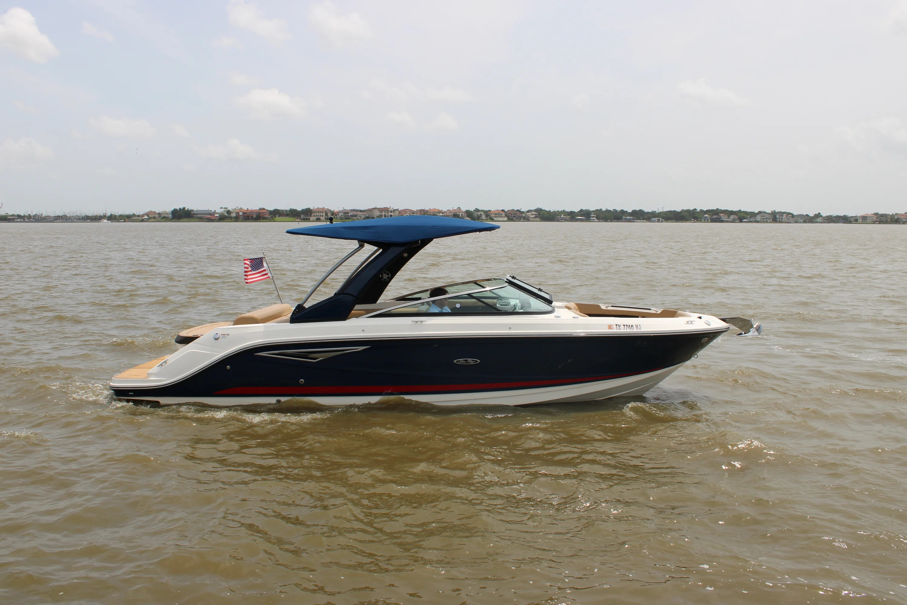2020 Sea Ray SLX 280 Image Thumbnail #5