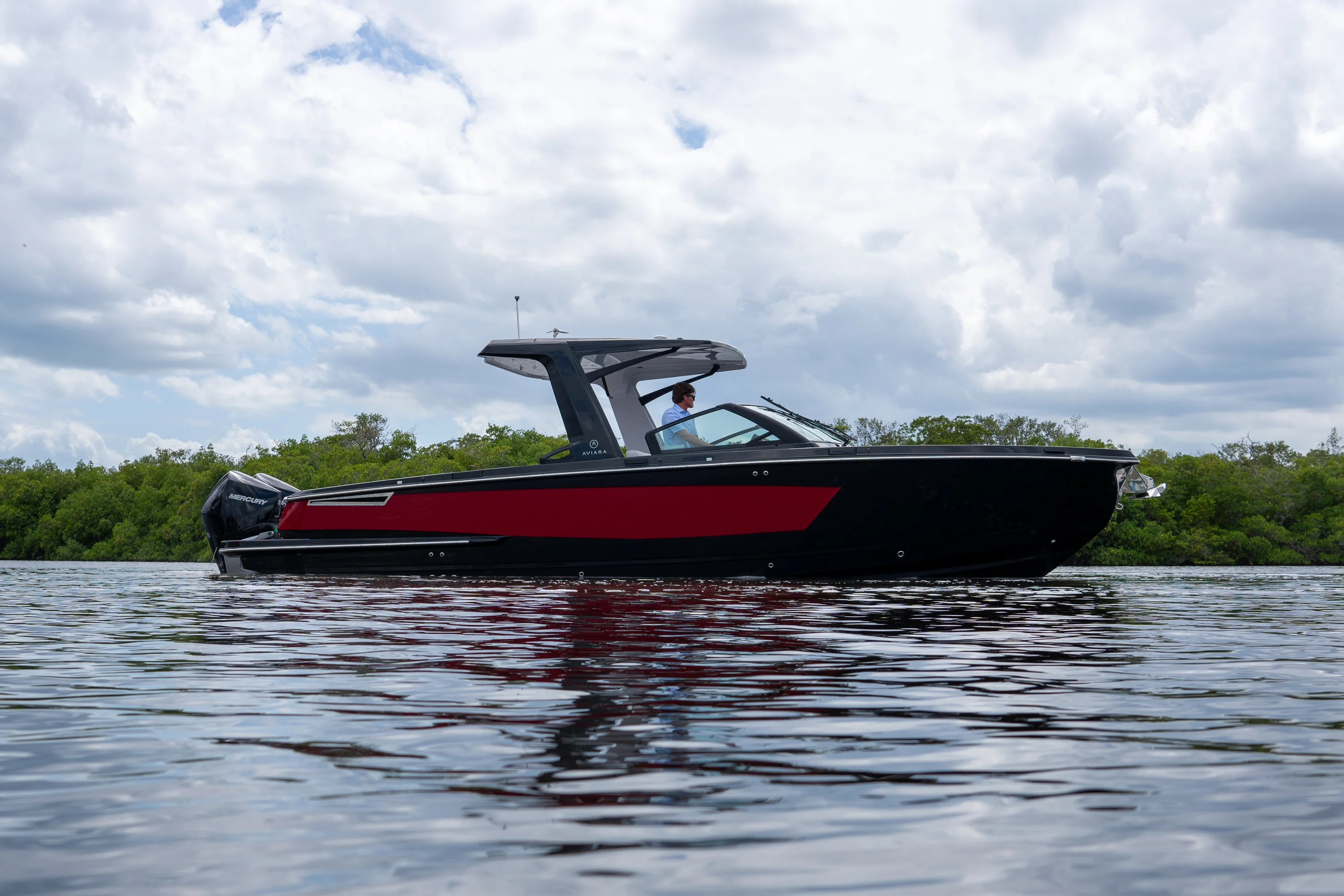 2024 Aviara AV32 Outboard Image Thumbnail #26