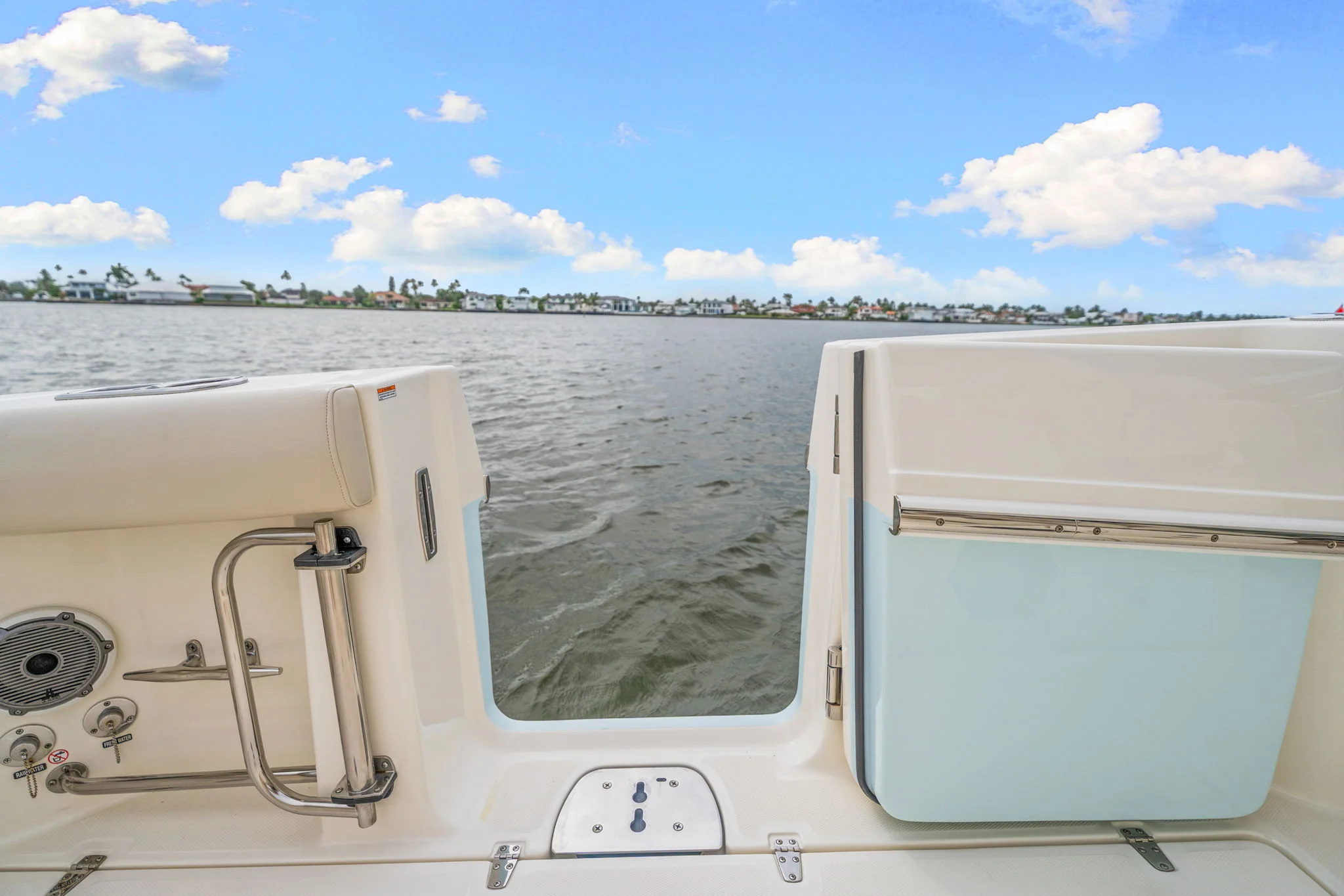 2022 Boston Whaler 330 OUTRAGE Image Thumbnail #34