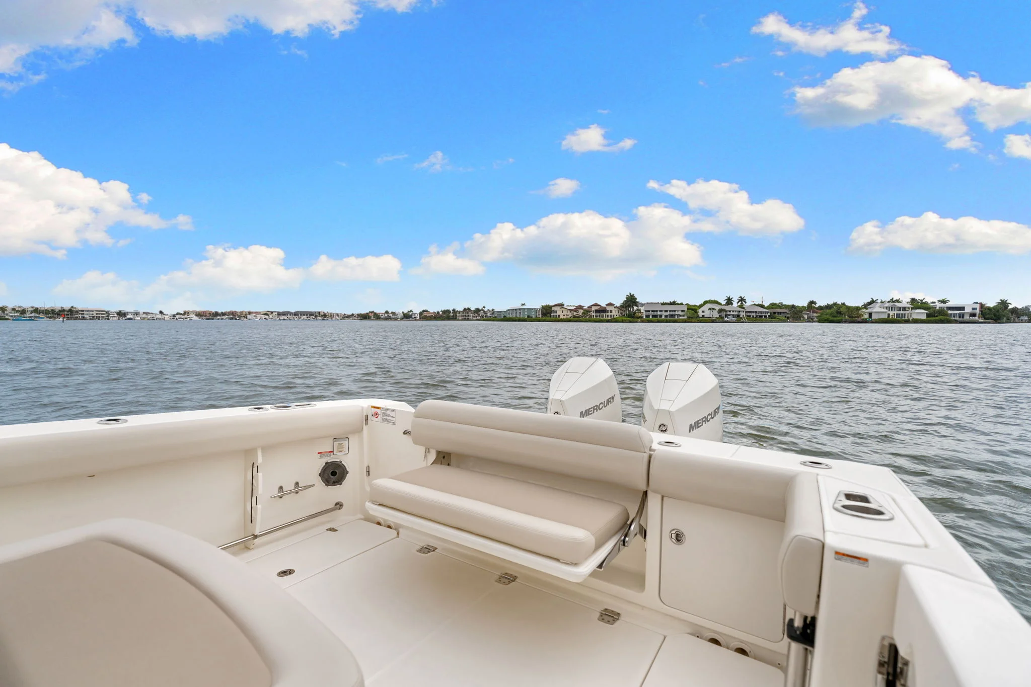 2022 Boston Whaler 330 OUTRAGE Image Thumbnail #32