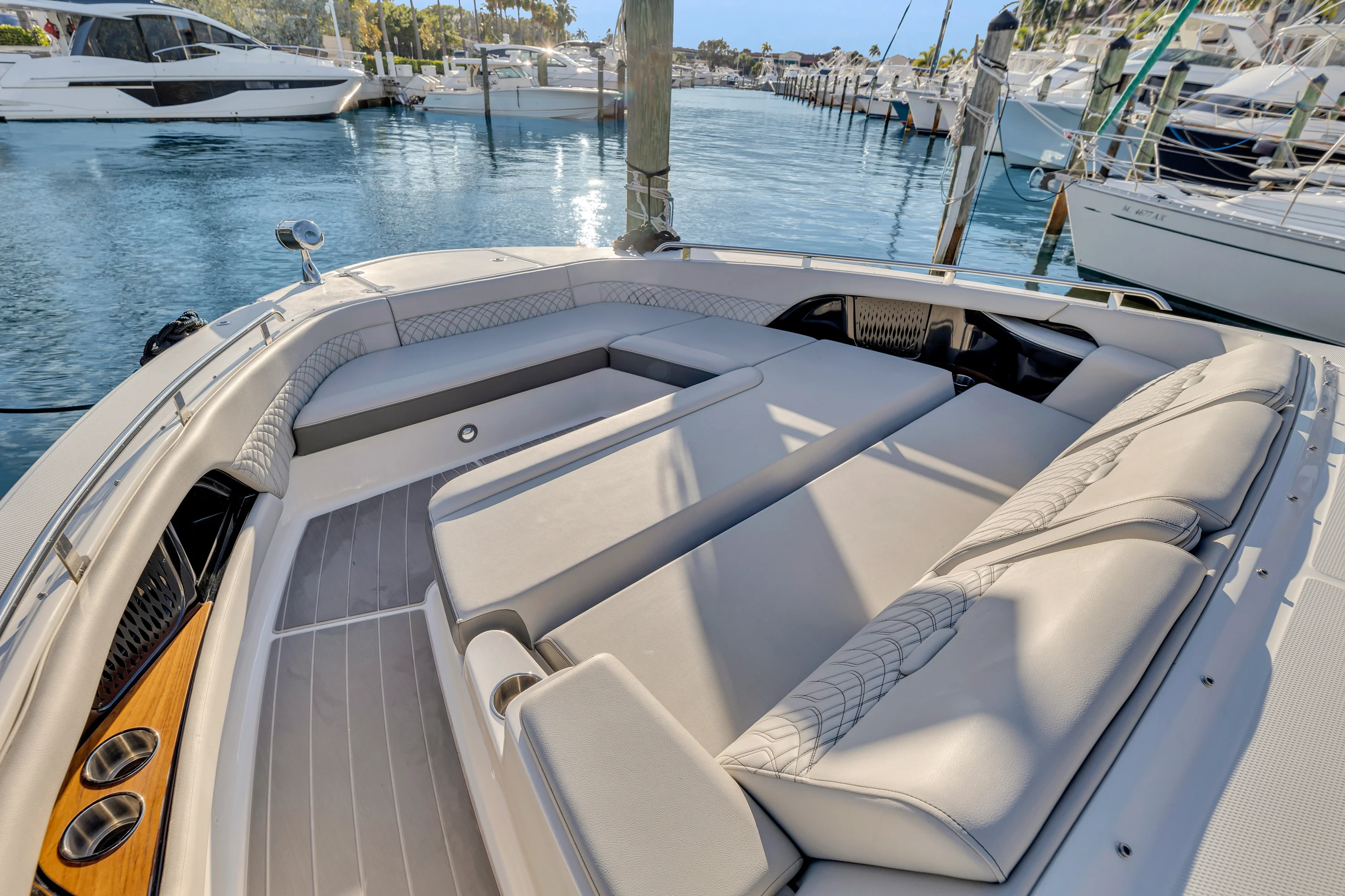2023 Sea Ray 370 Sundancer Image Thumbnail #49