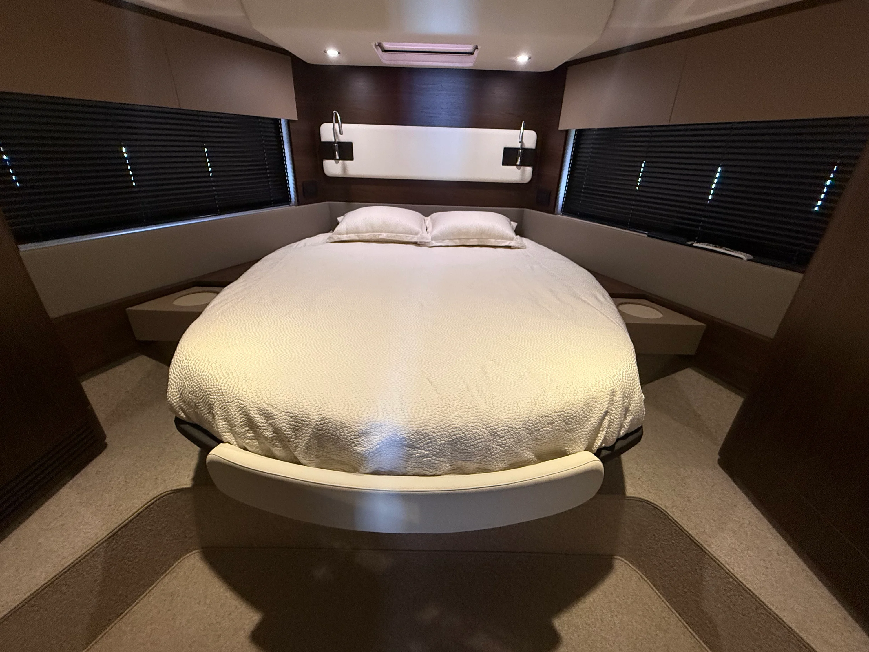 2018 Azimut 50 FLY Image Thumbnail #35