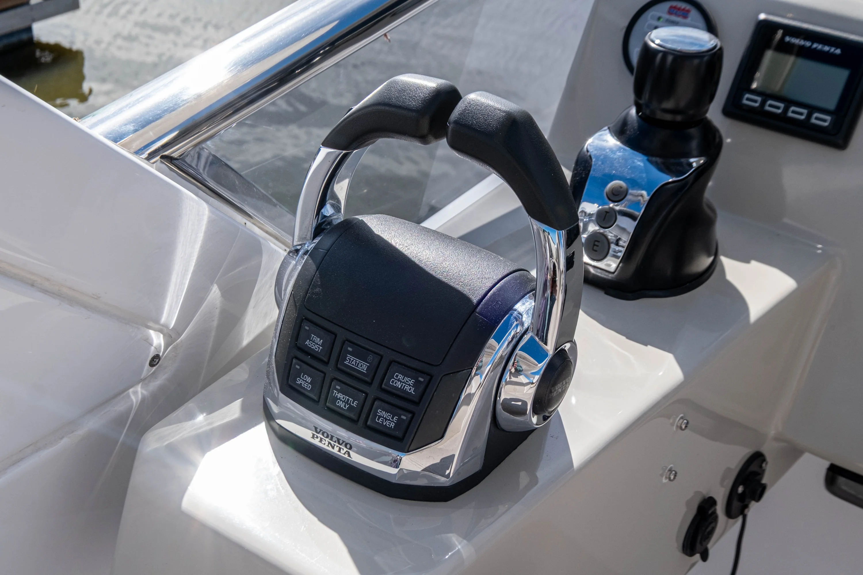 2018 Azimut 50 FLY Image Thumbnail #29