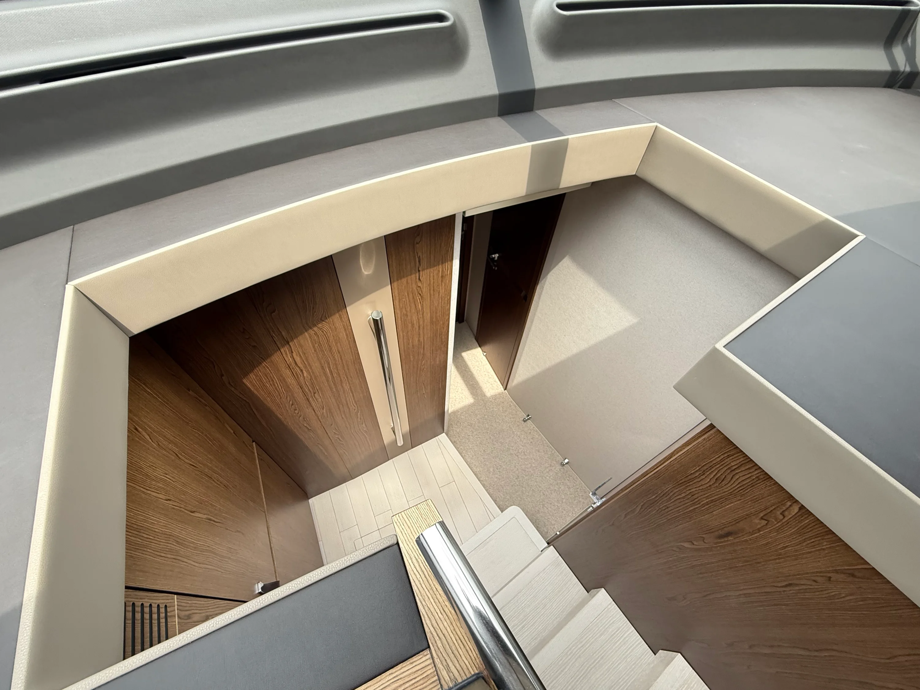 2018 Azimut 50 FLY Image Thumbnail #27