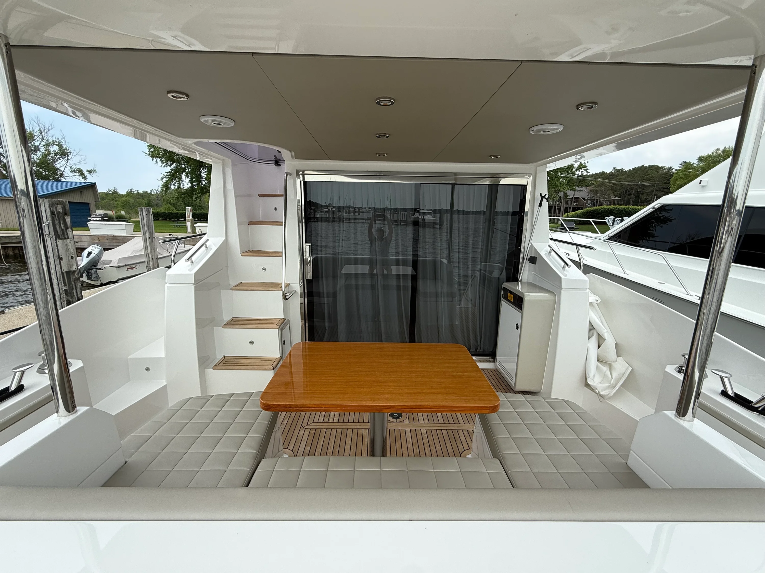 2018 Azimut 50 FLY Image Thumbnail #6