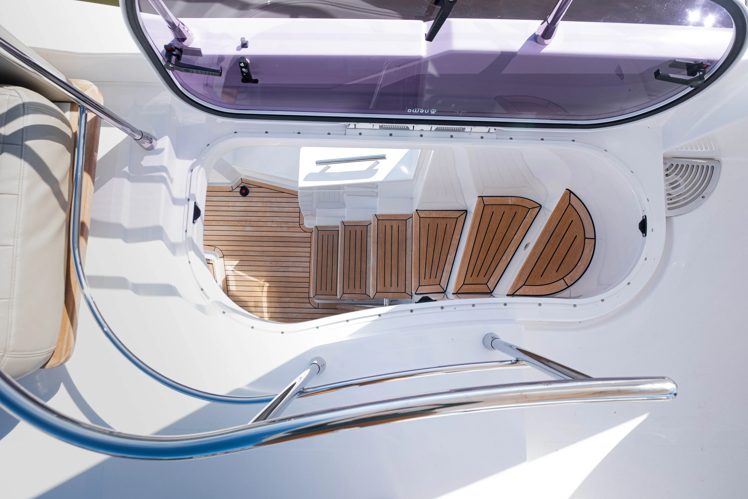 2018 Azimut 50 FLY Image Thumbnail #17