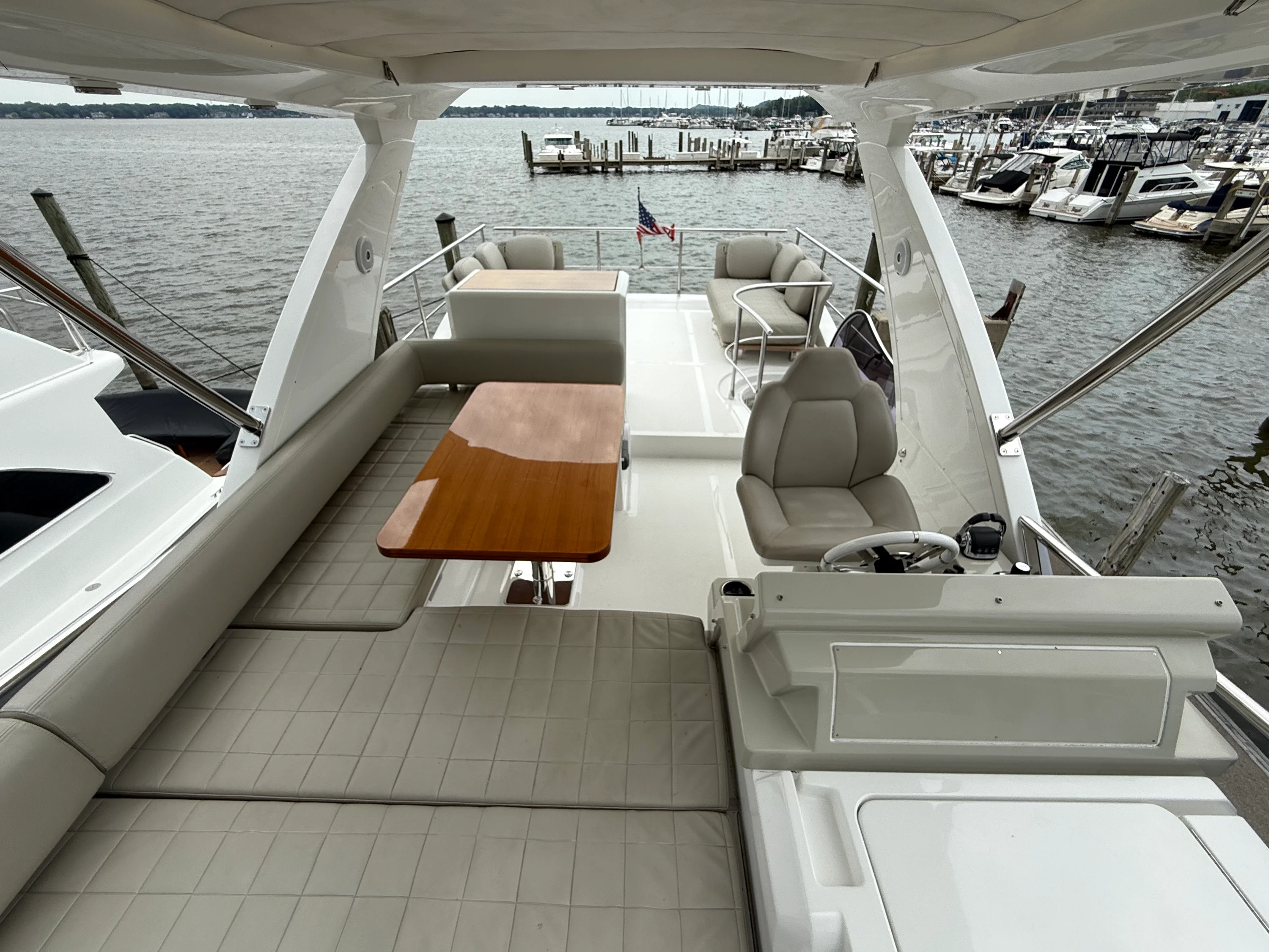 2018 Azimut 50 FLY Image Thumbnail #13