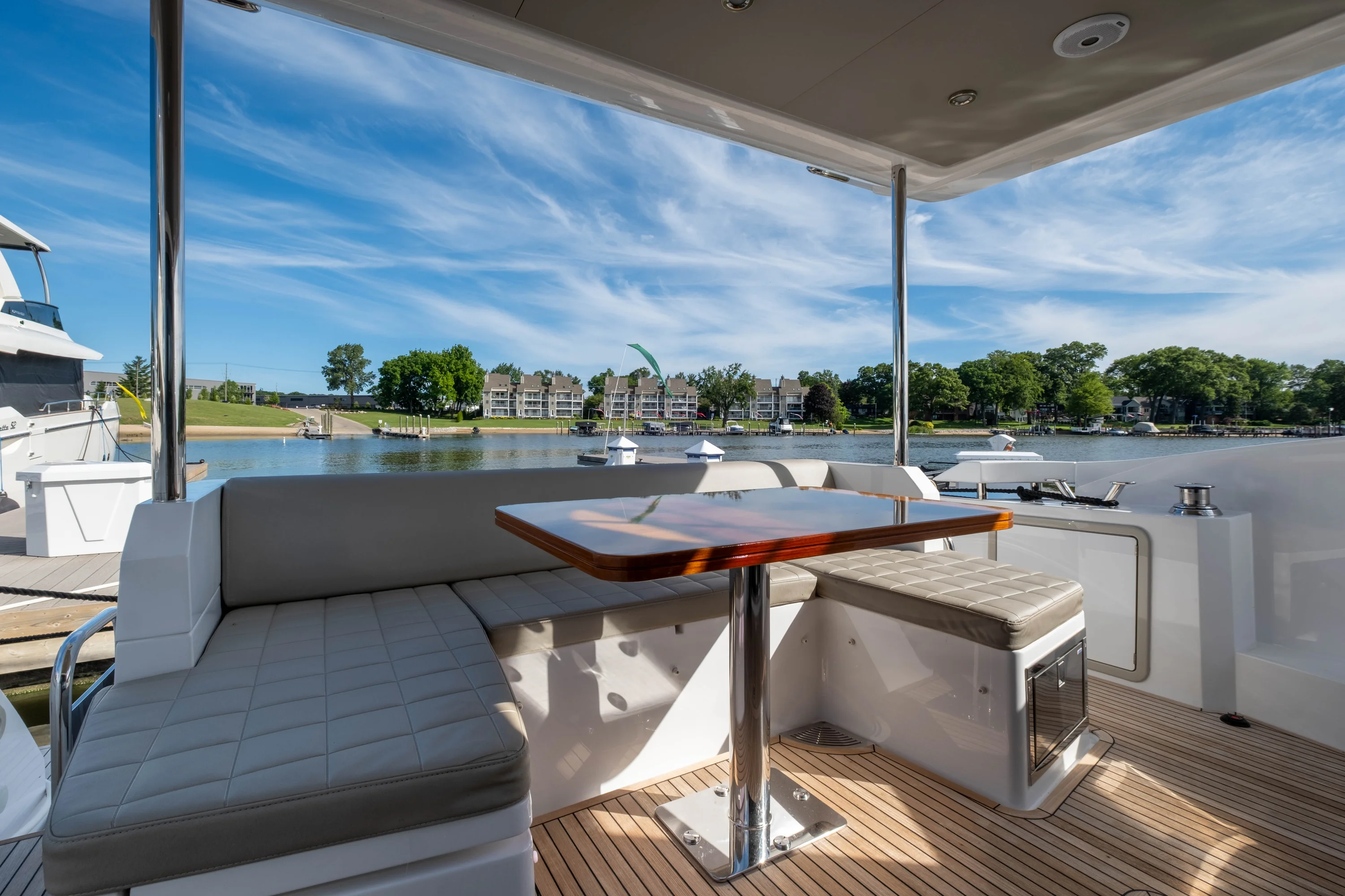 2018 Azimut 50 FLY Image Thumbnail #12