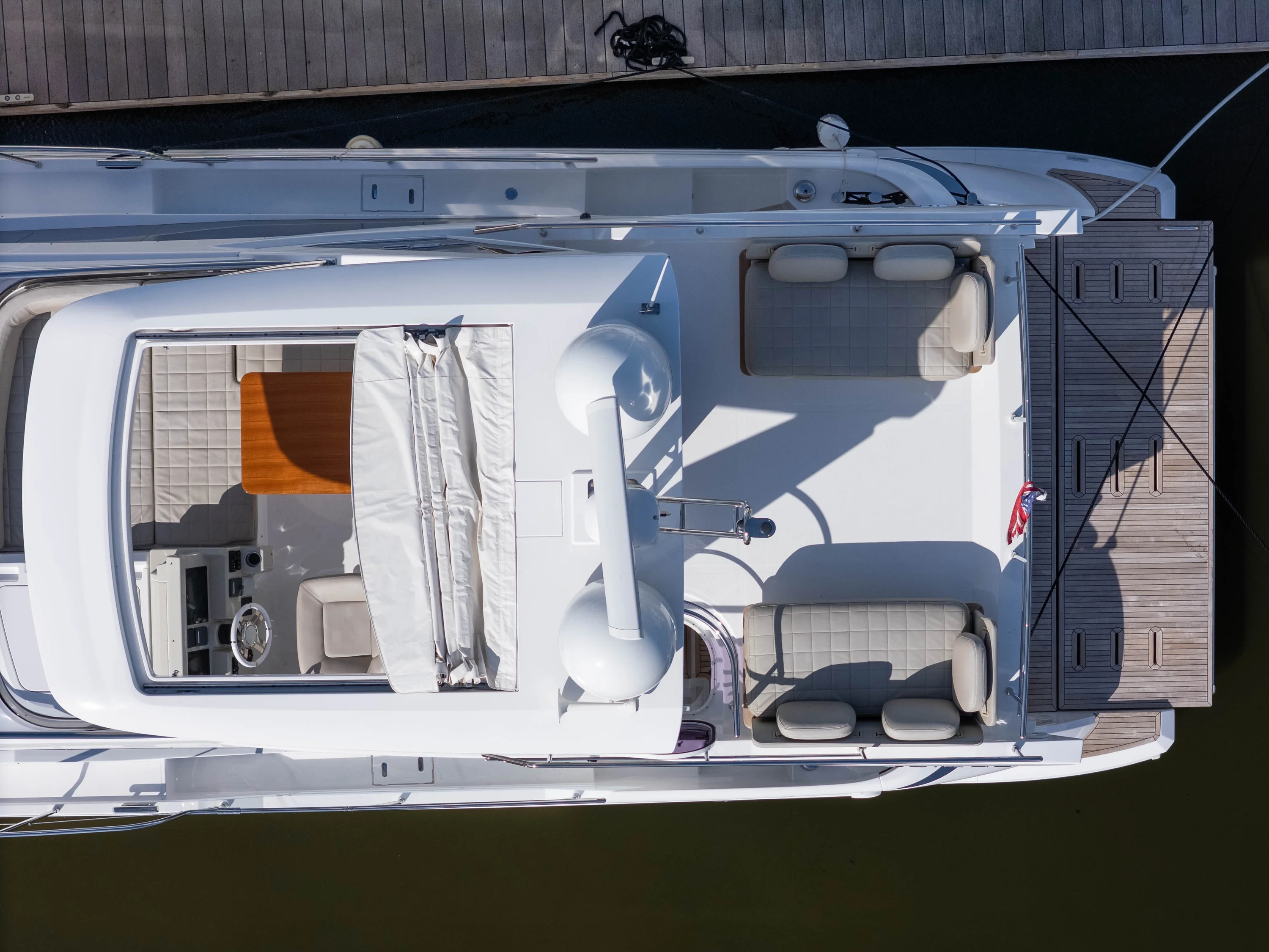 2018 Azimut 50 FLY Image Thumbnail #6