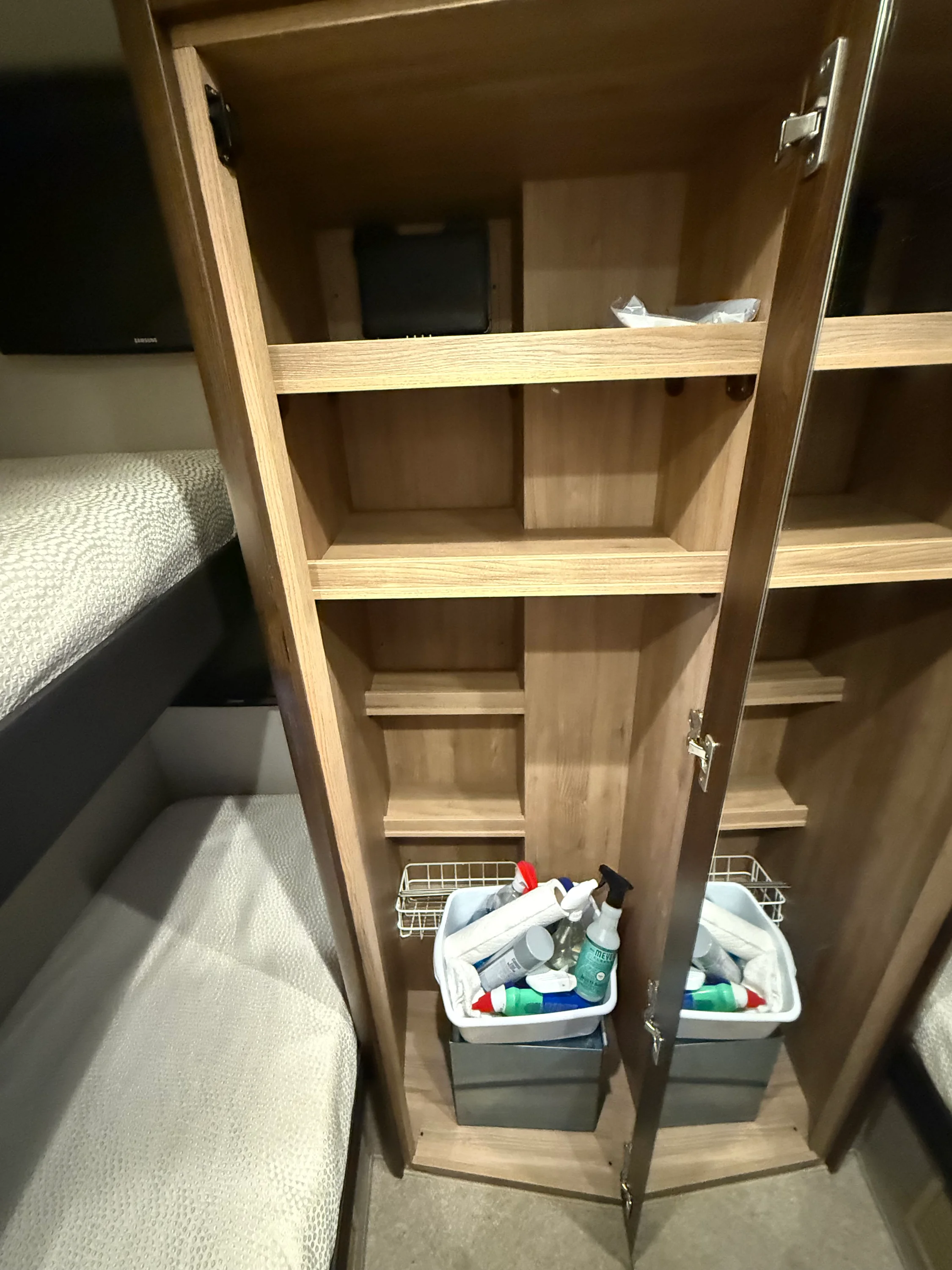 2018 Azimut 50 FLY Image Thumbnail #41