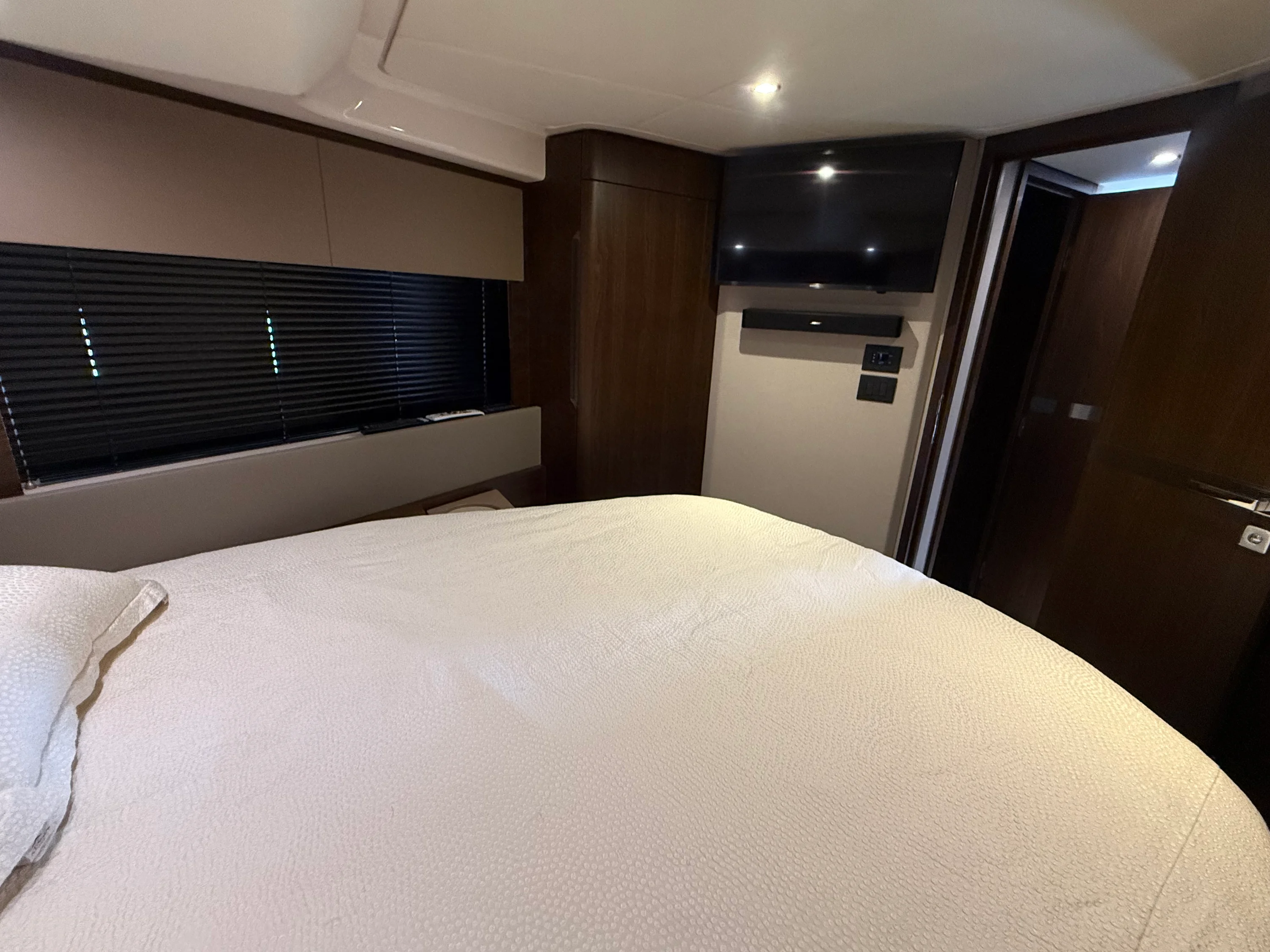 2018 Azimut 50 FLY Image Thumbnail #36