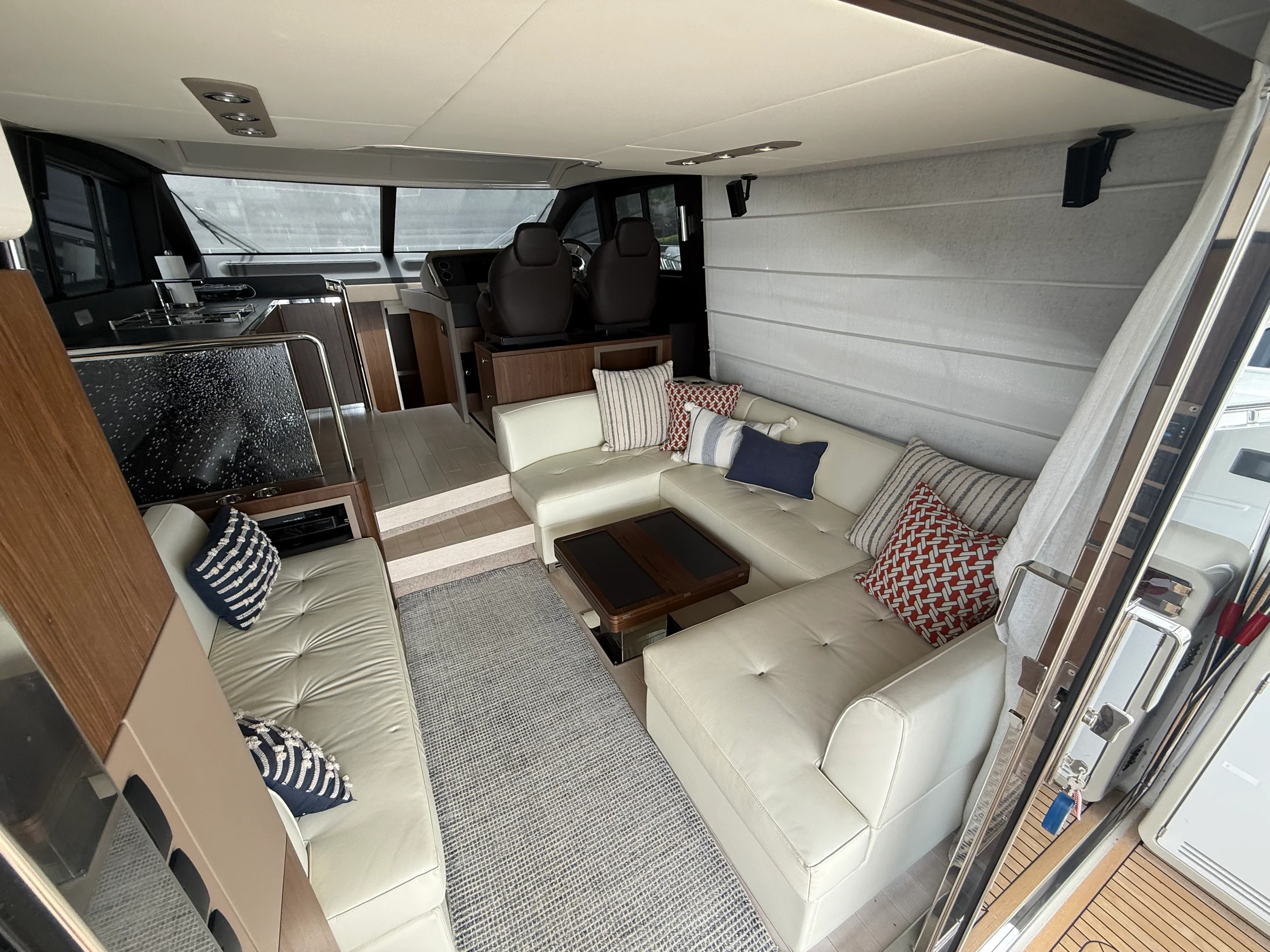 2018 Azimut 50 FLY Image Thumbnail #18