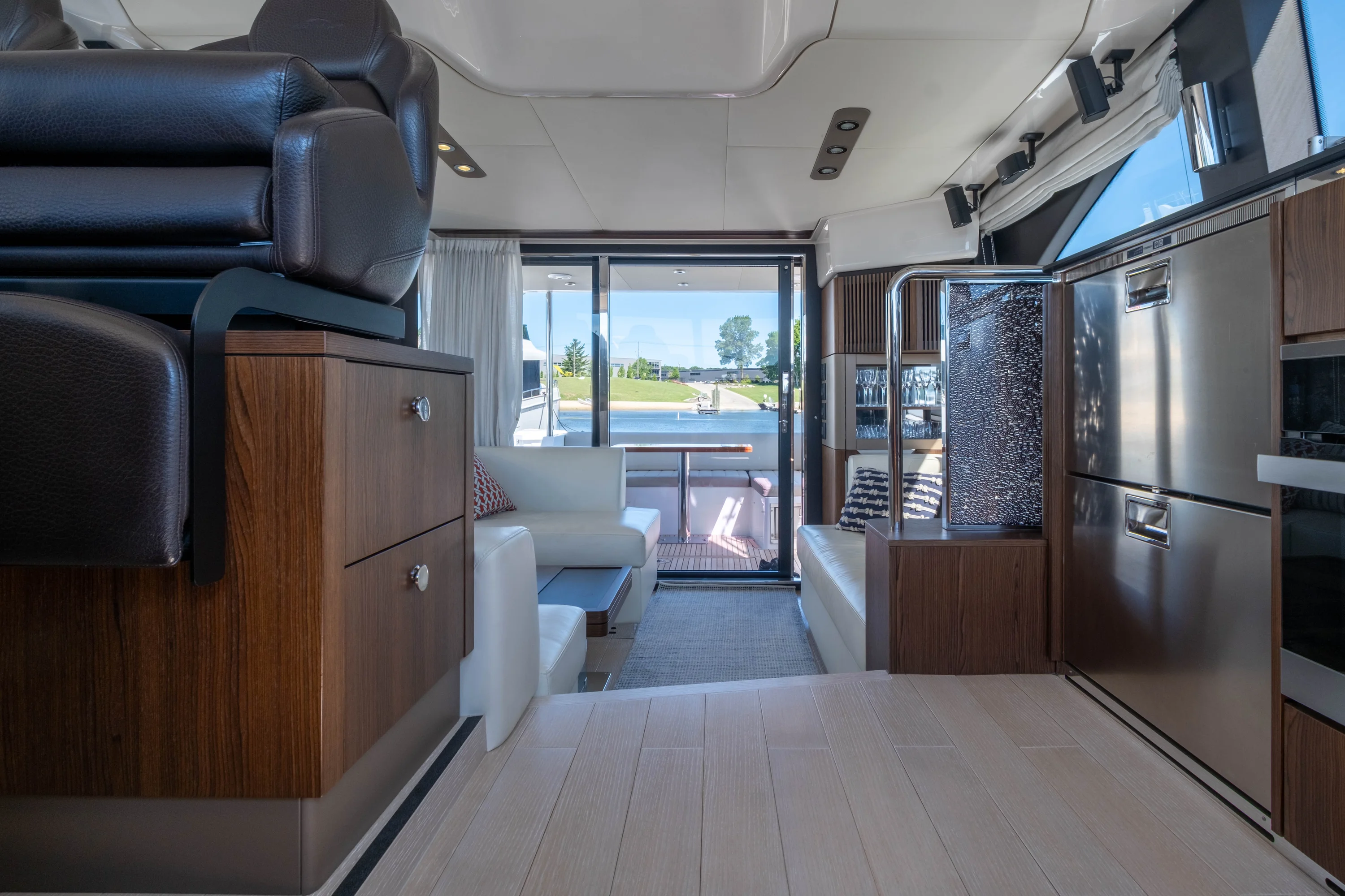 2018 Azimut 50 FLY Image Thumbnail #43