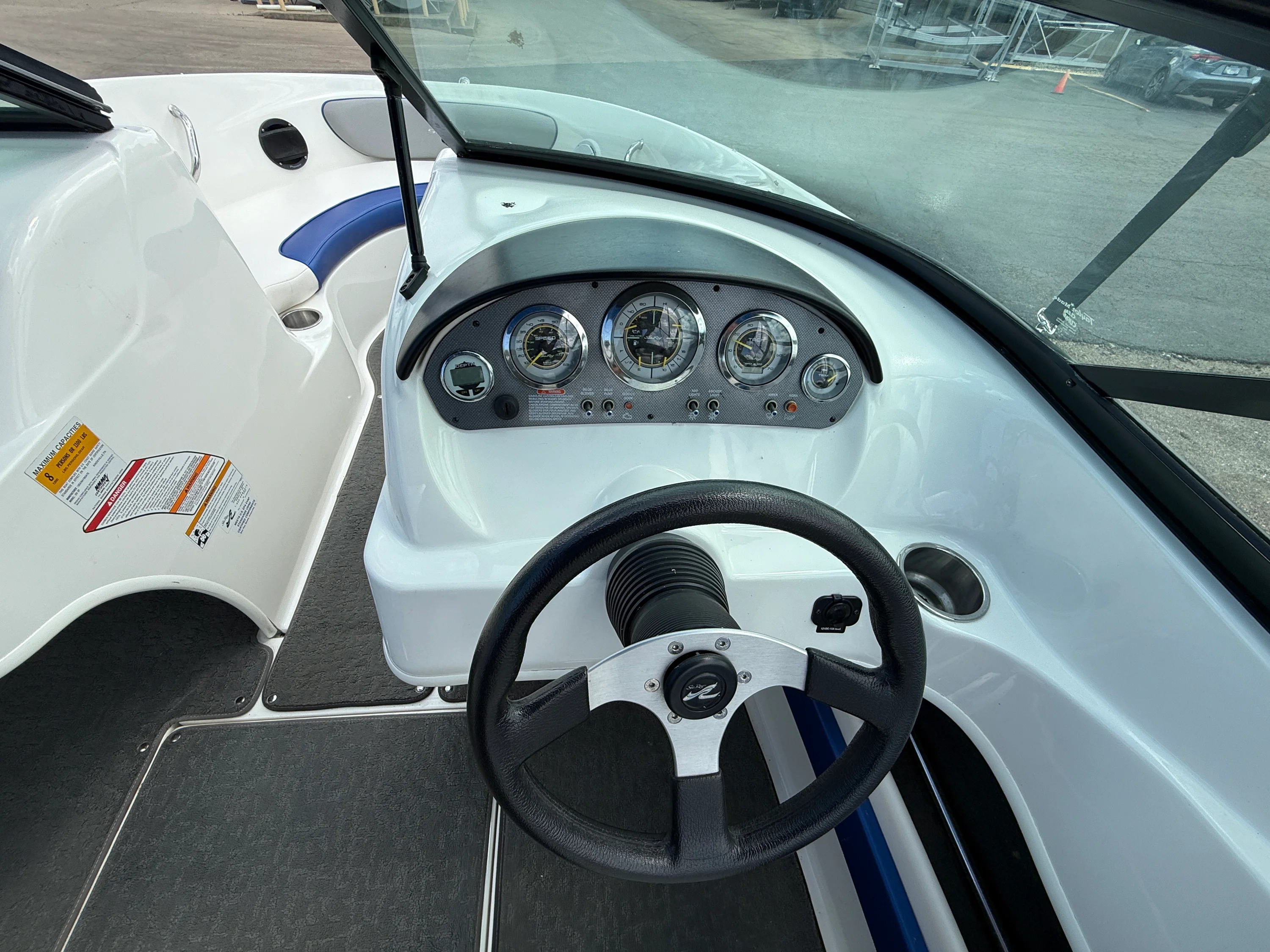 2012 Sea Ray 205SP SS TR Image Thumbnail #11