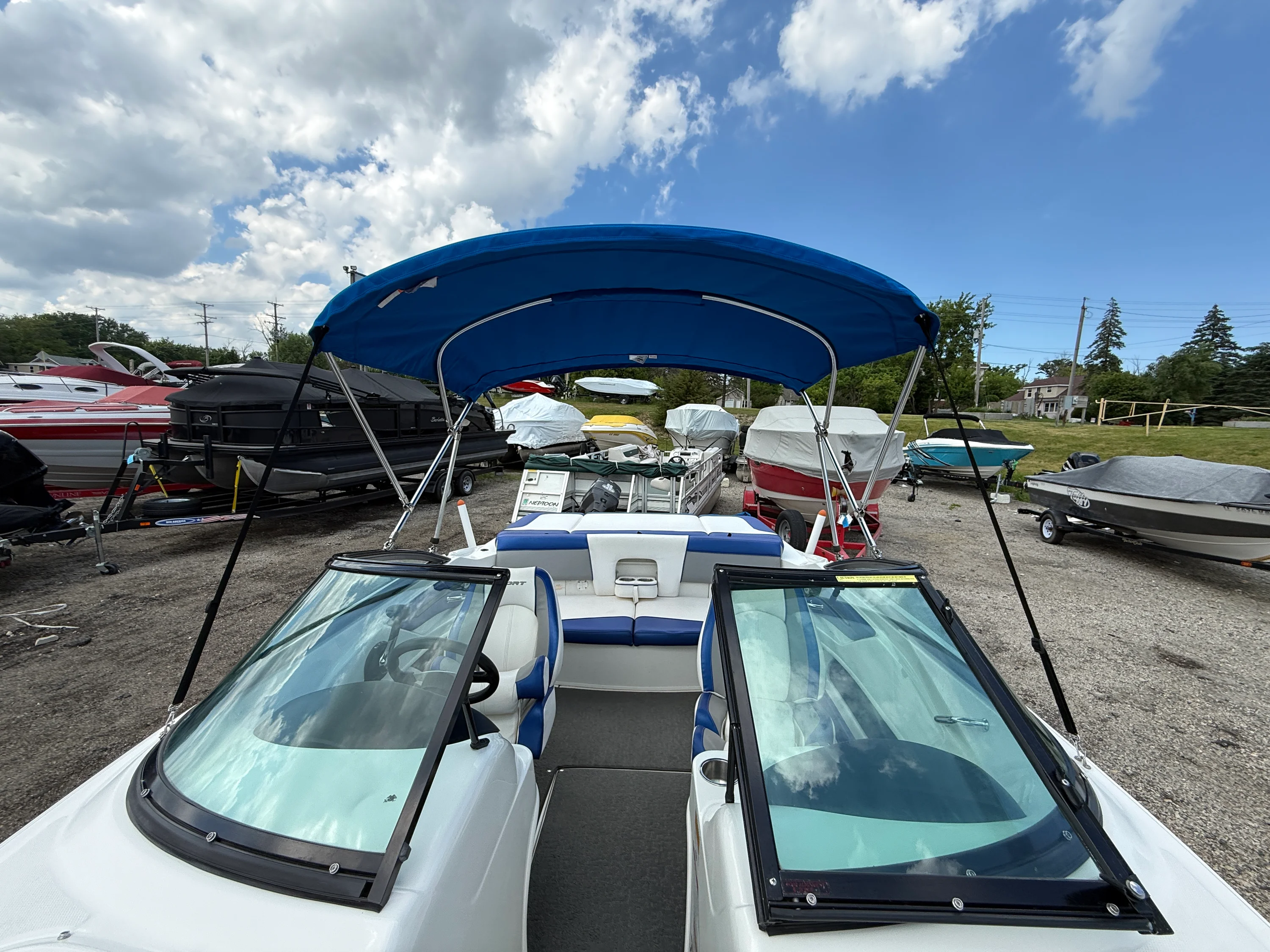 2012 Sea Ray 205SP SS TR Image Thumbnail #24