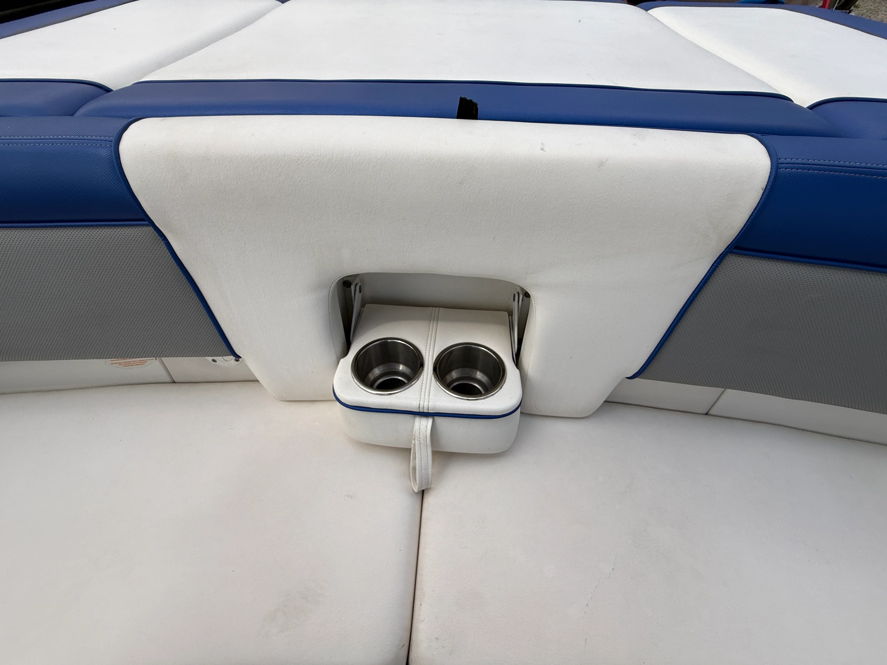 2012 Sea Ray 205SP SS TR Image Thumbnail #17
