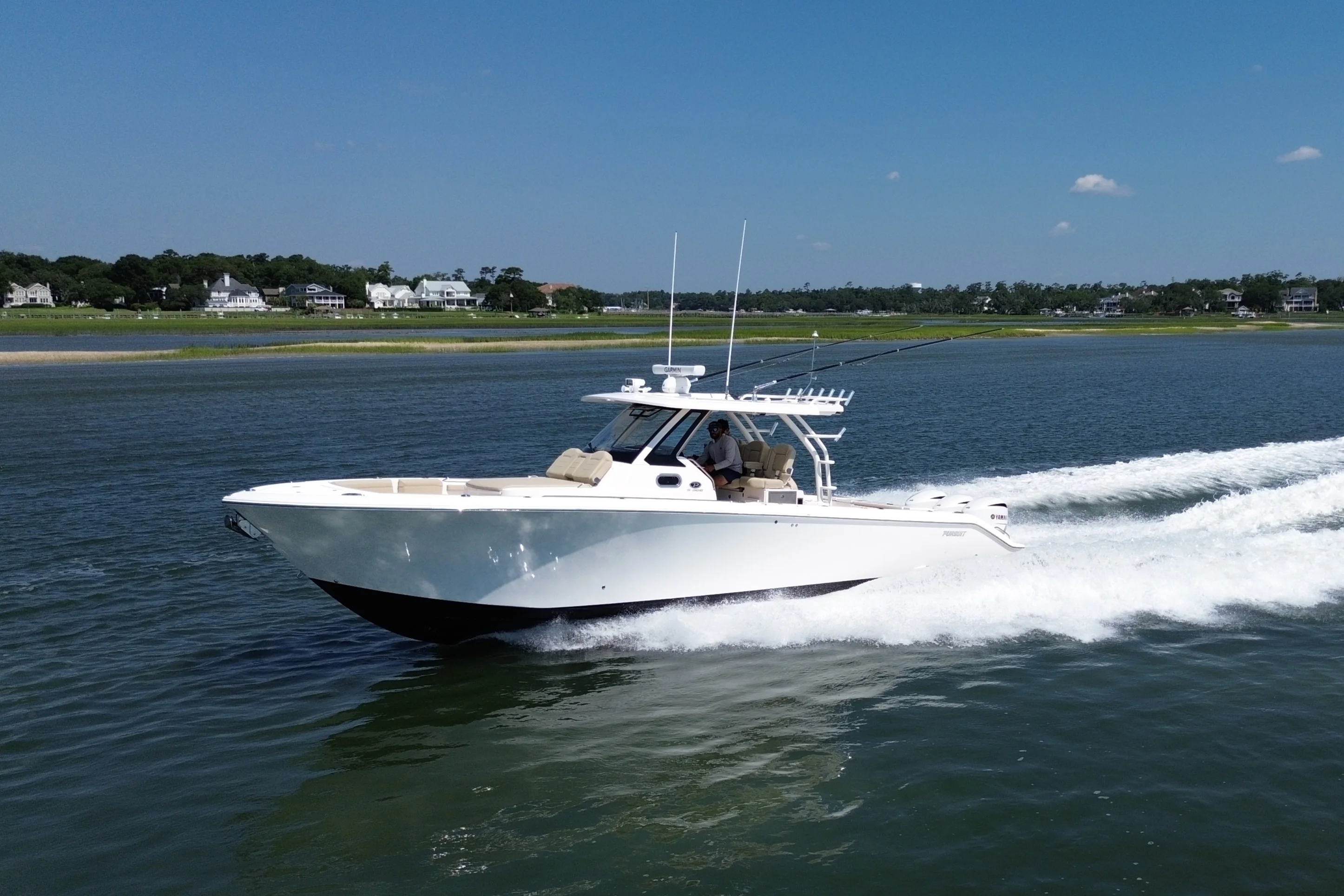2019 Pursuit S 368 SPORT Image Thumbnail #0