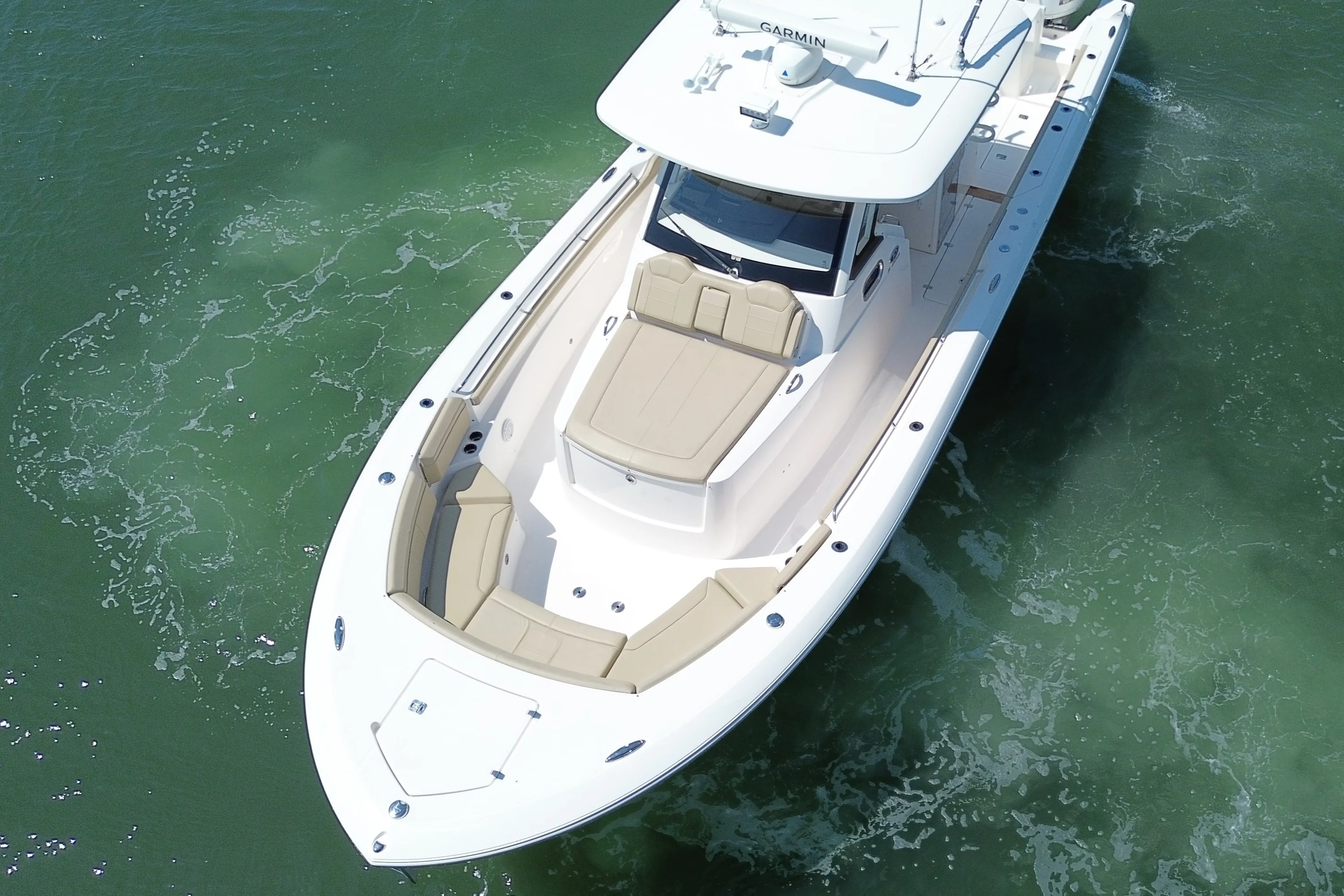 2019 Pursuit S 368 SPORT Image Thumbnail #9
