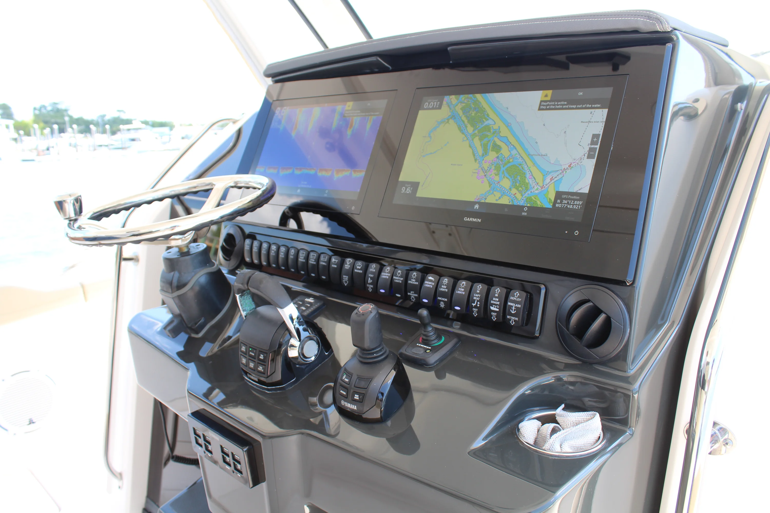 2019 Pursuit S 368 SPORT Image Thumbnail #16