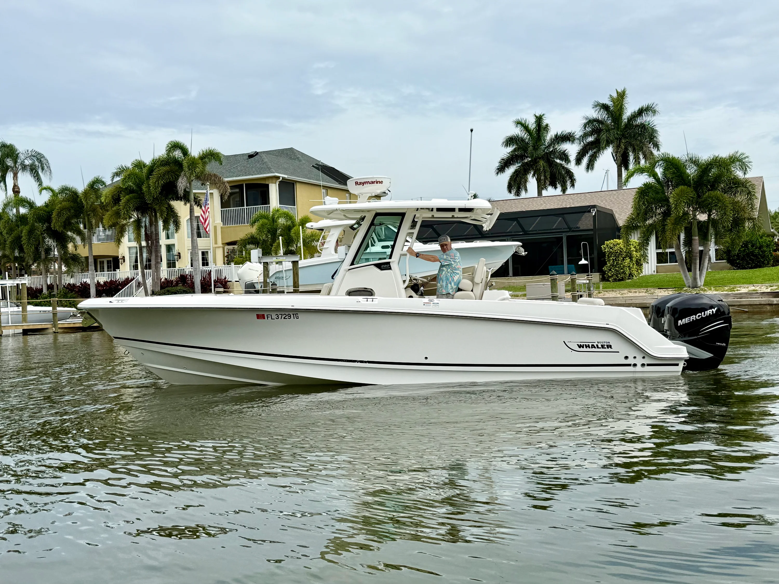2021 Boston Whaler 280 OUTRAGE Image Thumbnail #0