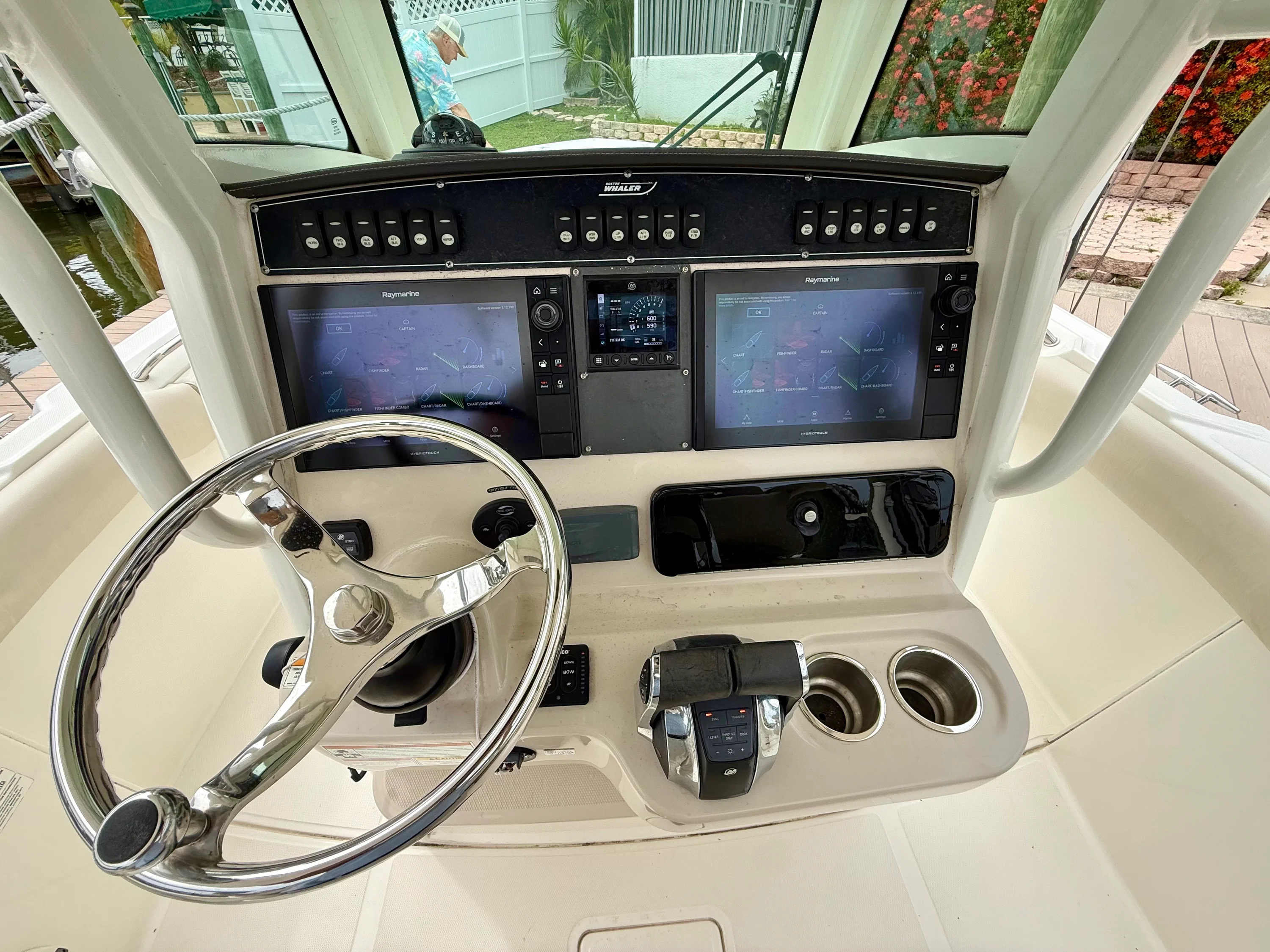 2021 Boston Whaler 280 OUTRAGE Image Thumbnail #18
