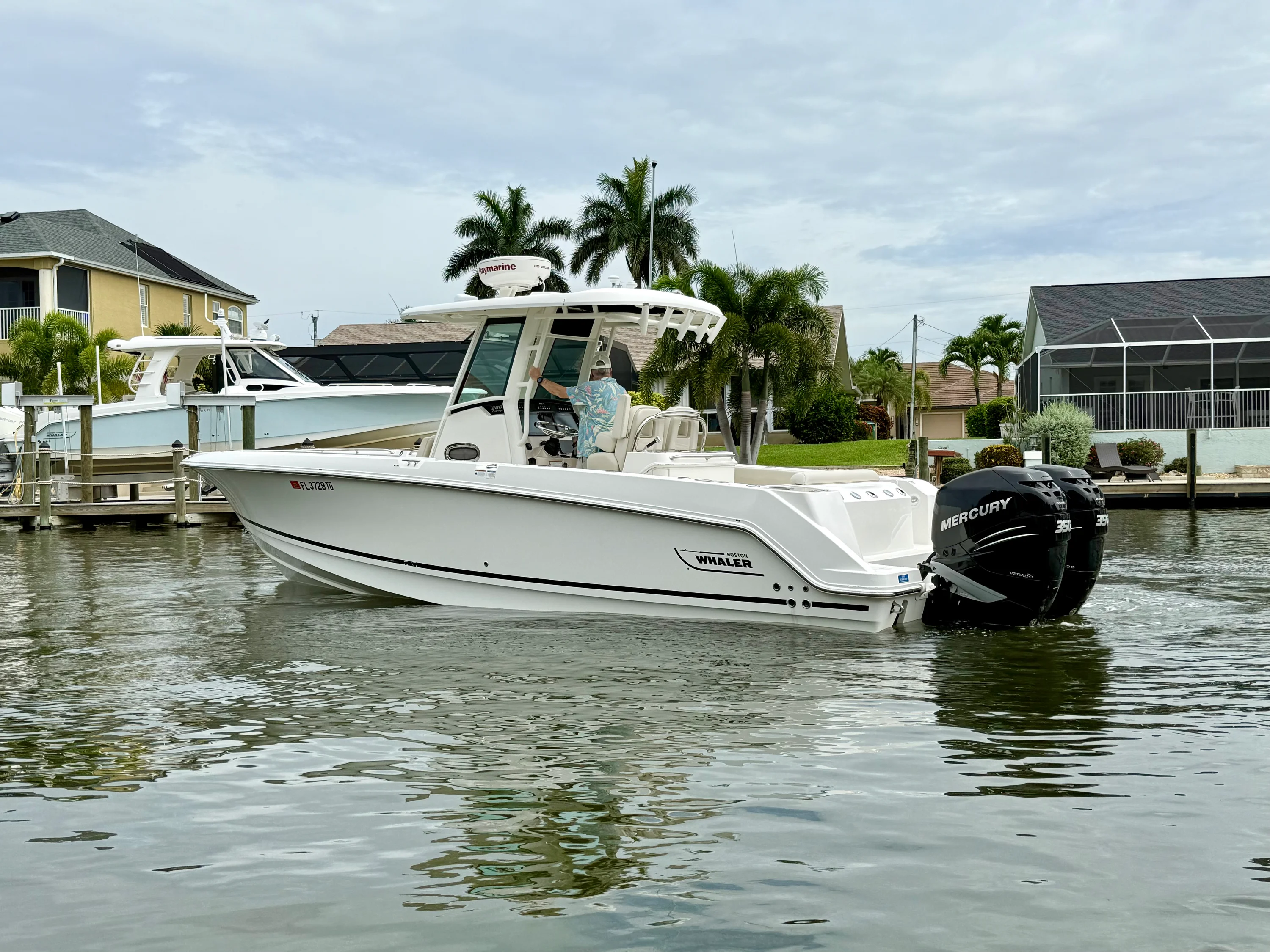 2021 Boston Whaler 280 OUTRAGE Image Thumbnail #1