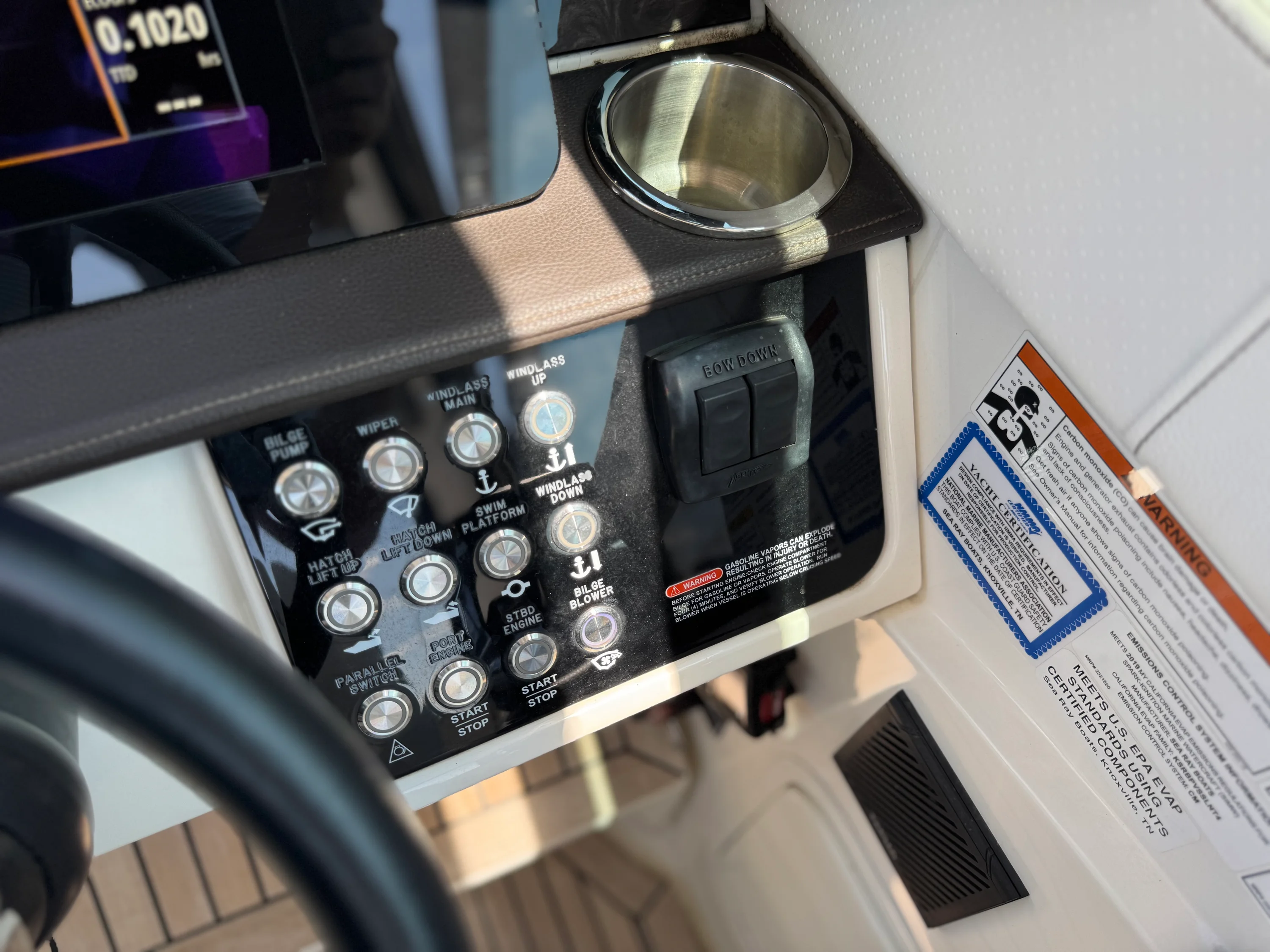 2019 Sea Ray 320 SUNDANCER Image Thumbnail #34