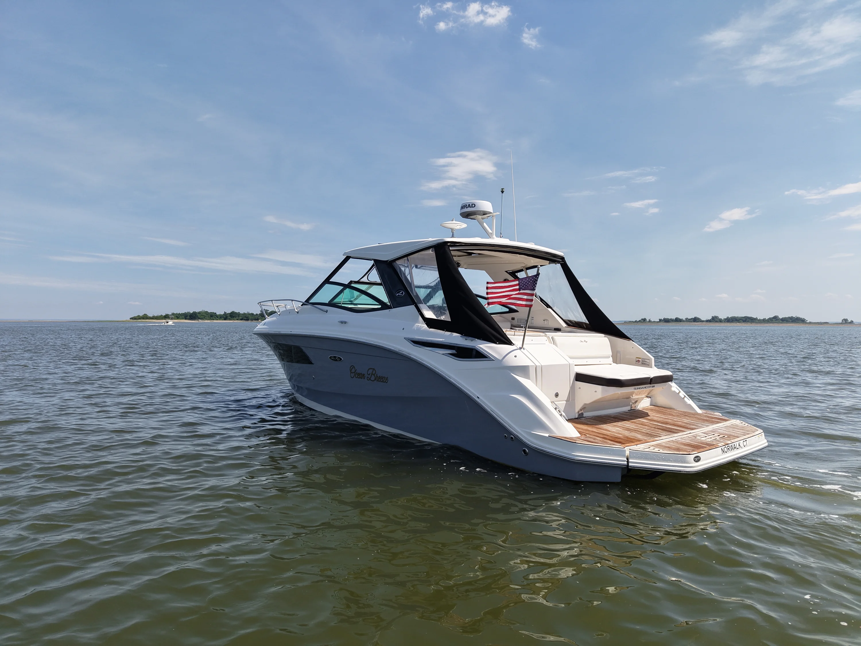2019 Sea Ray 320 SUNDANCER Image Thumbnail #2