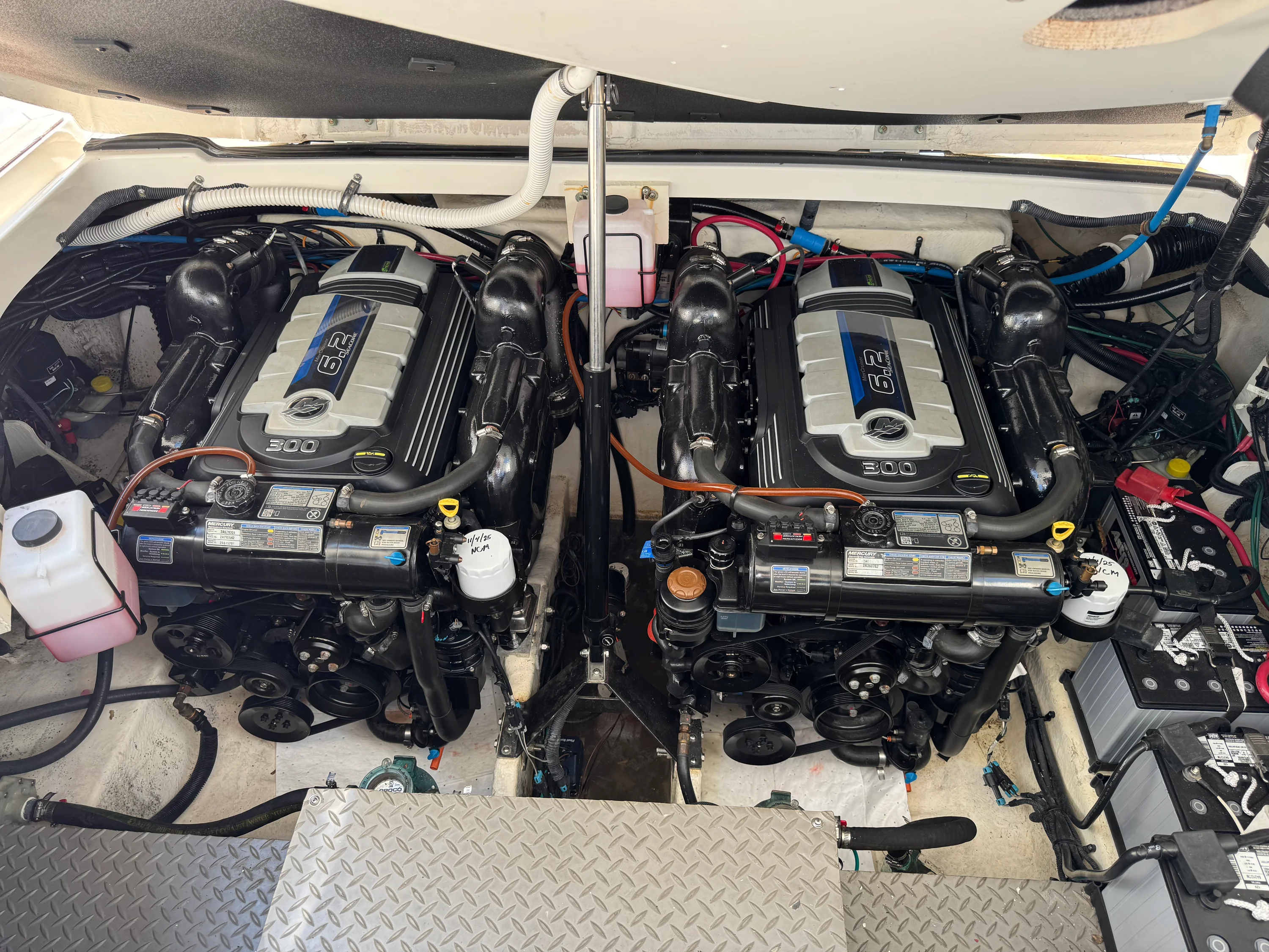 2019 Sea Ray 320 SUNDANCER Image Thumbnail #56