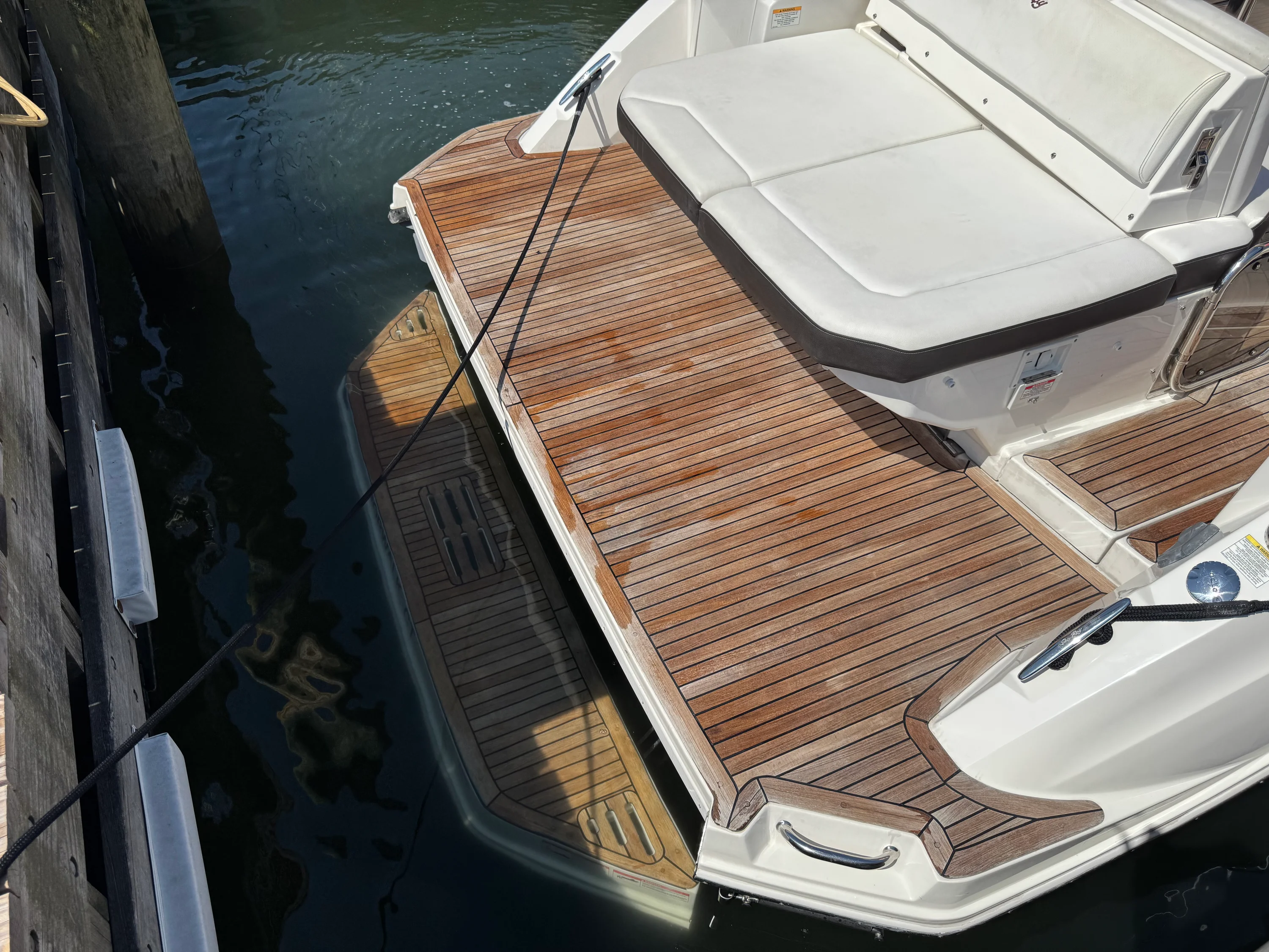 2019 Sea Ray 320 SUNDANCER Image Thumbnail #62