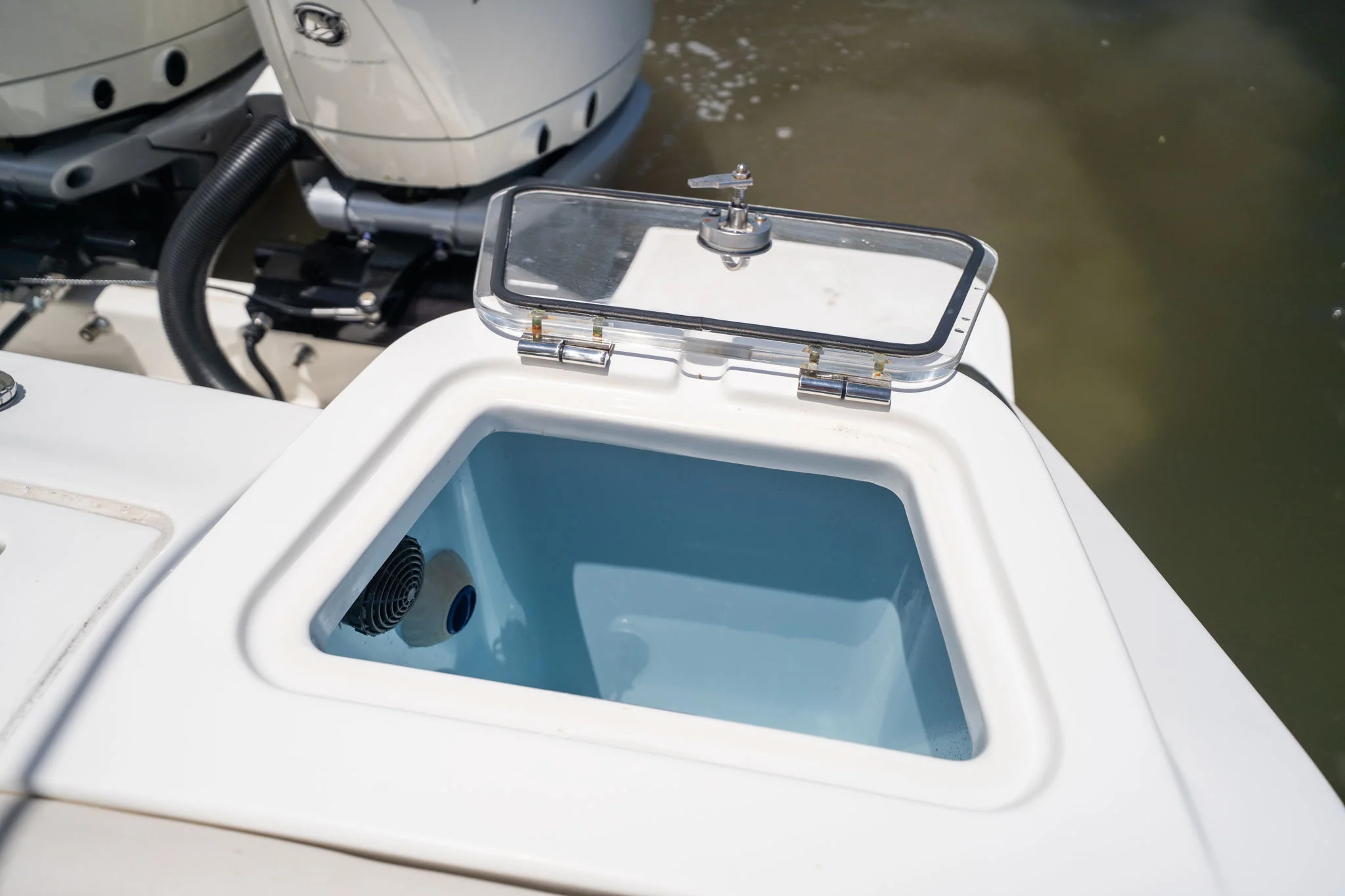 2022 Boston Whaler 350 REALM Image Thumbnail #39