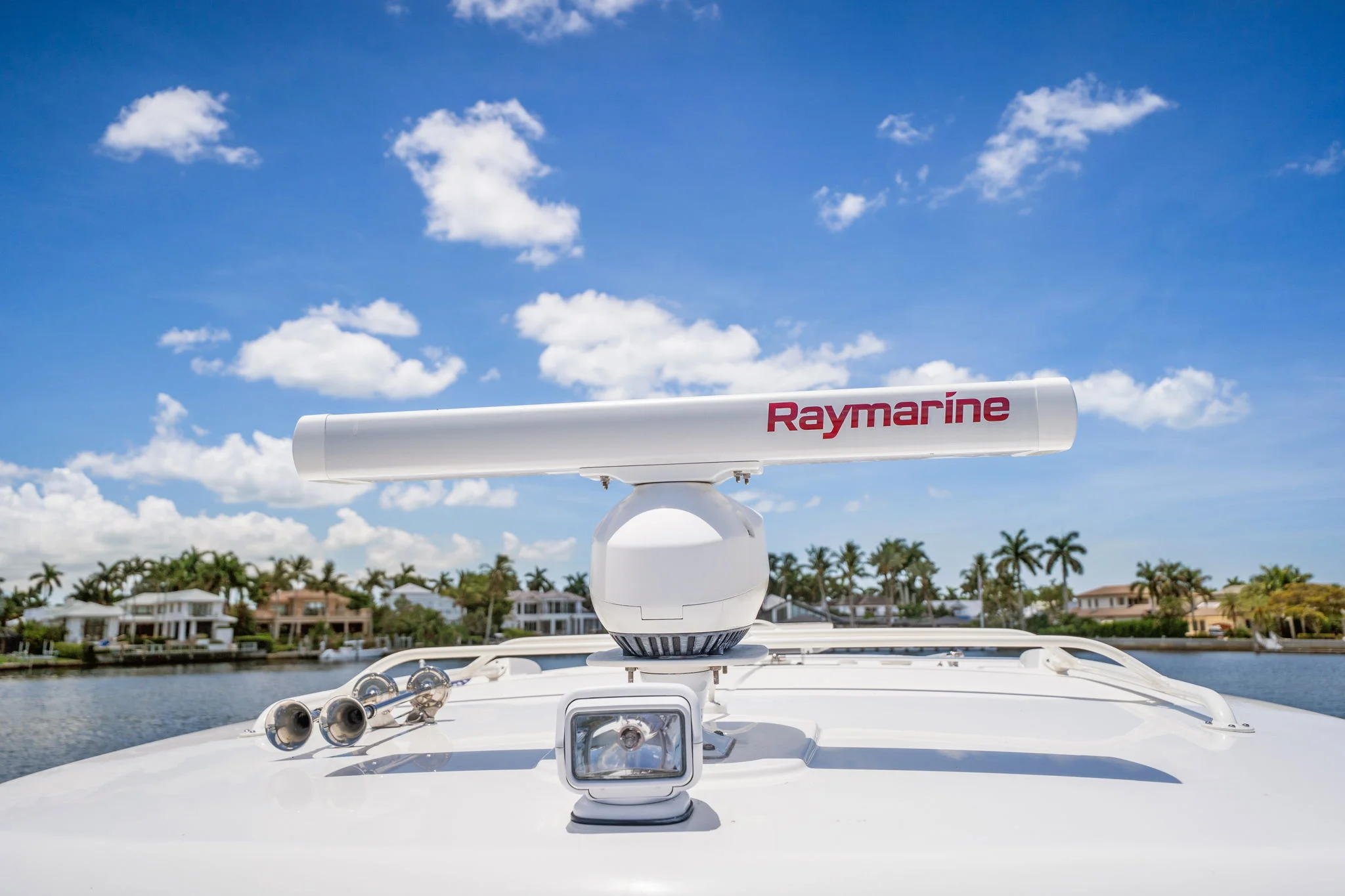 2022 Boston Whaler 350 REALM Image Thumbnail #34