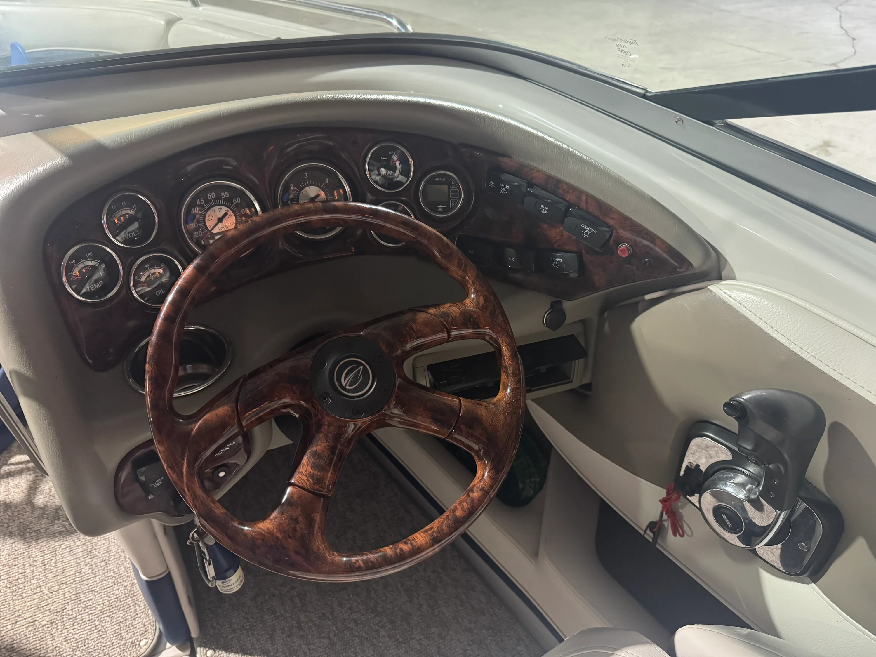 2011 Crownline 21SS Image Thumbnail #5