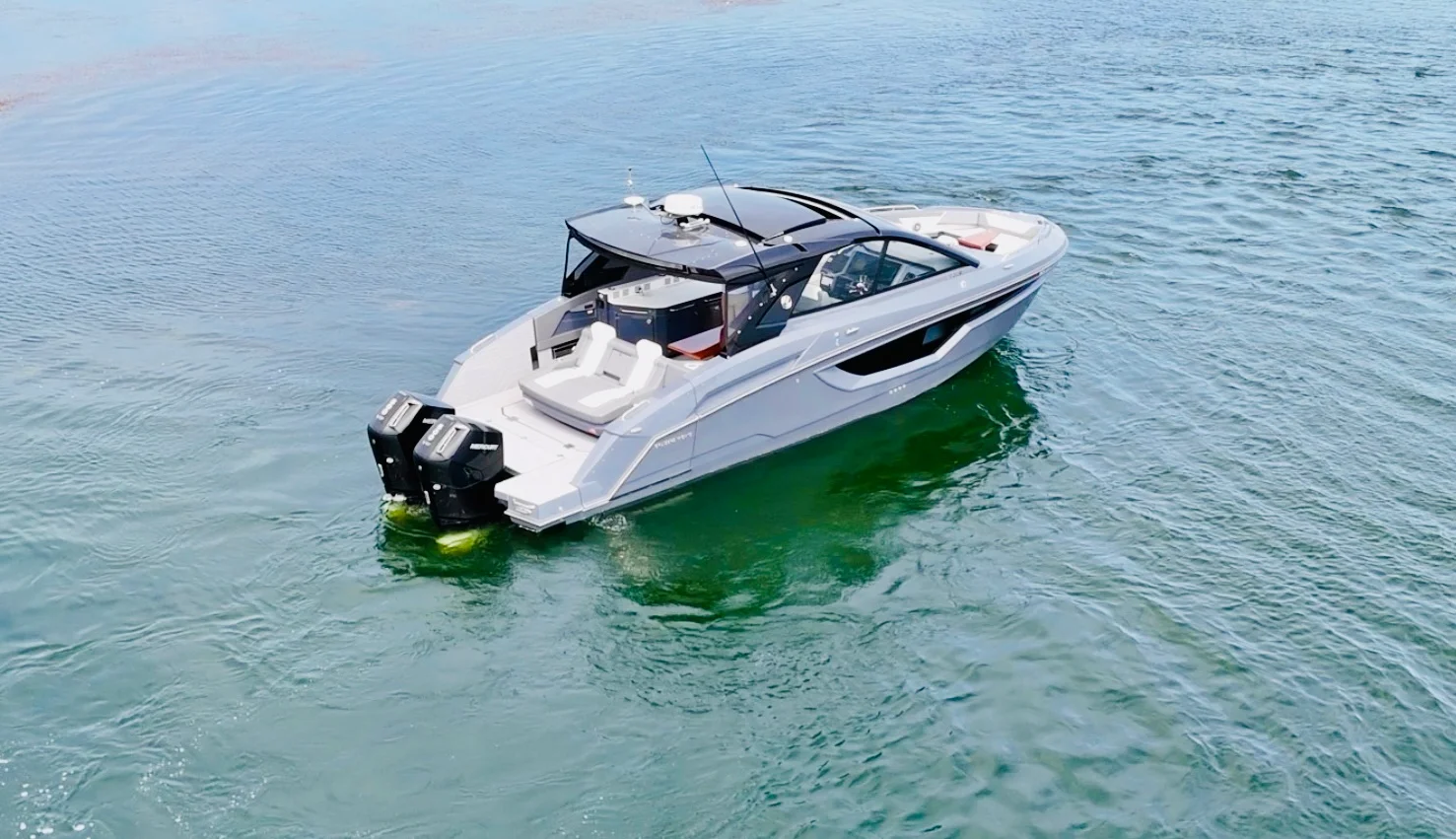 2023 Cruisers Yachts 42 GLS Image Thumbnail #8