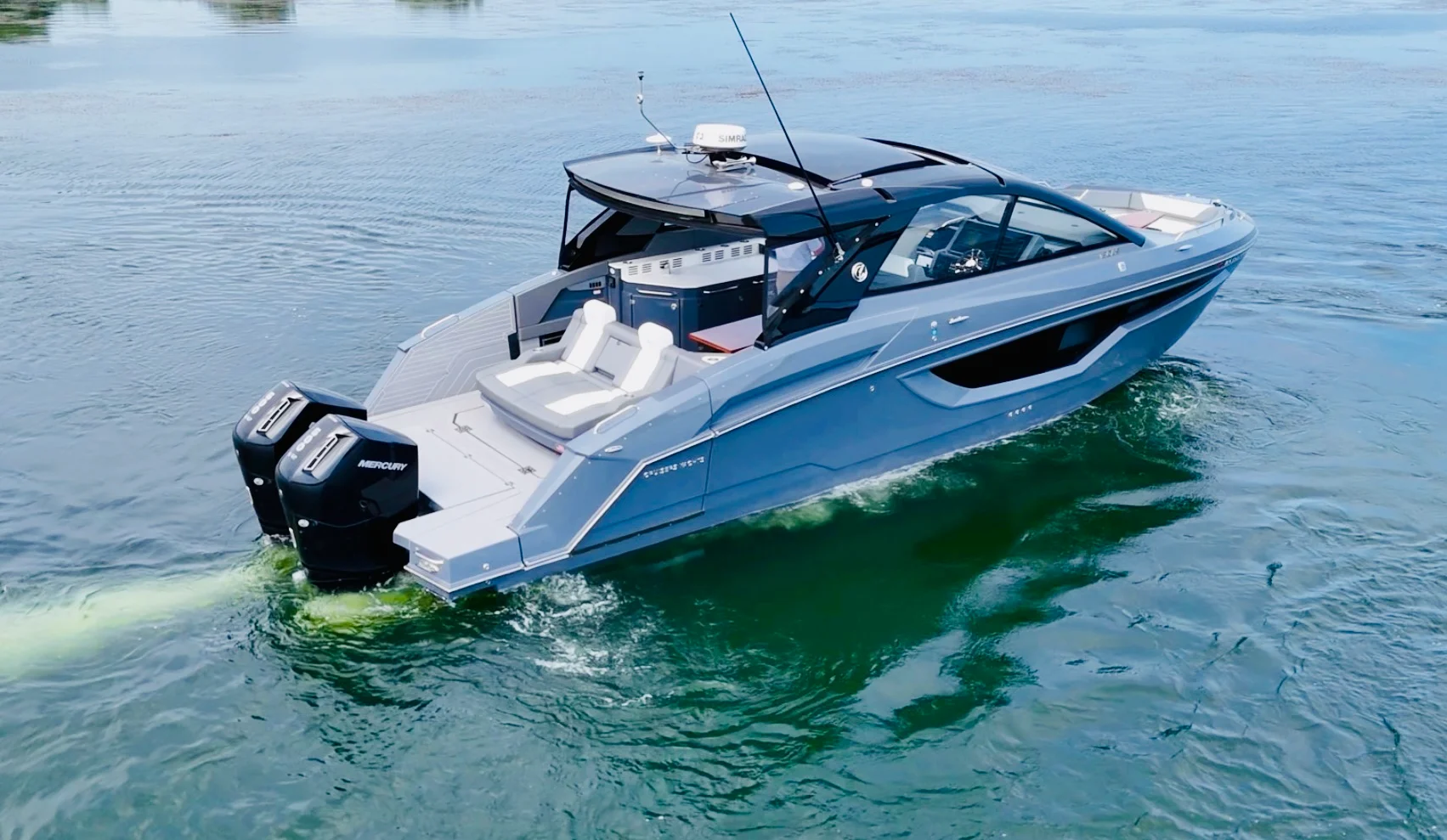 2023 Cruisers Yachts 42 GLS Image Thumbnail #9