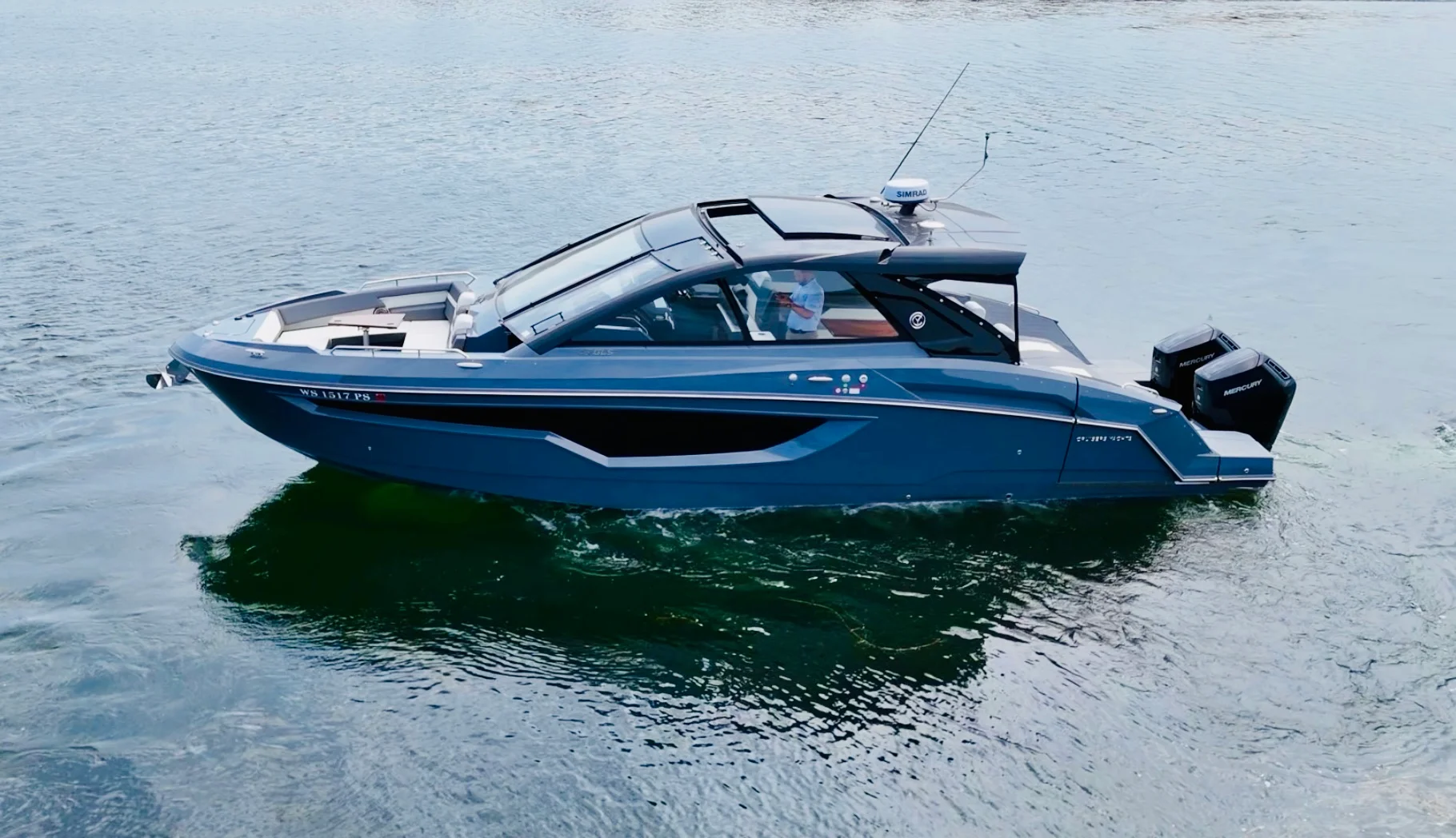 2023 Cruisers Yachts 42 GLS Image Thumbnail #11