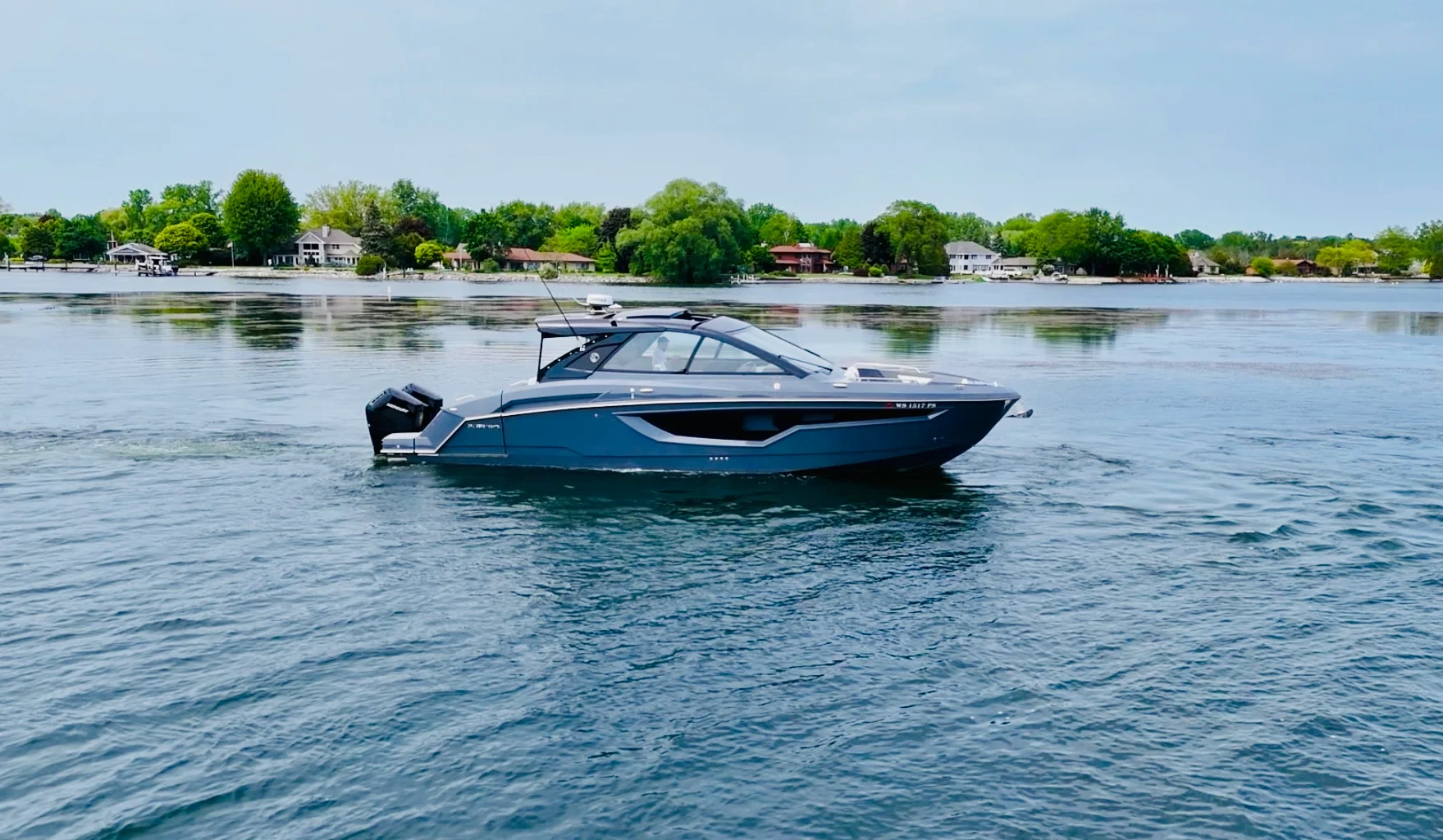 2023 Cruisers Yachts 42 GLS Image Thumbnail #13