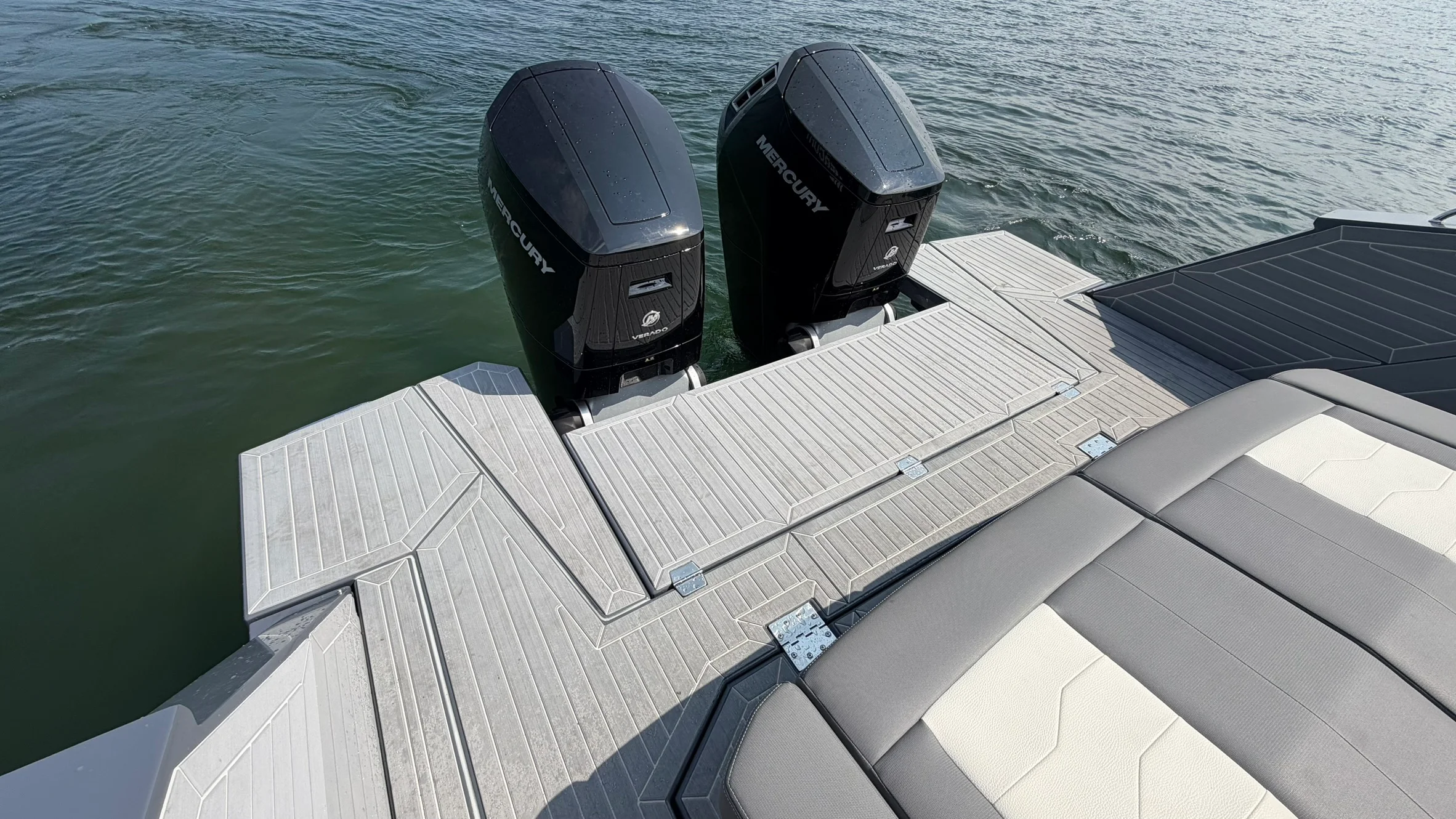2023 Cruisers Yachts 42 GLS Image Thumbnail #61