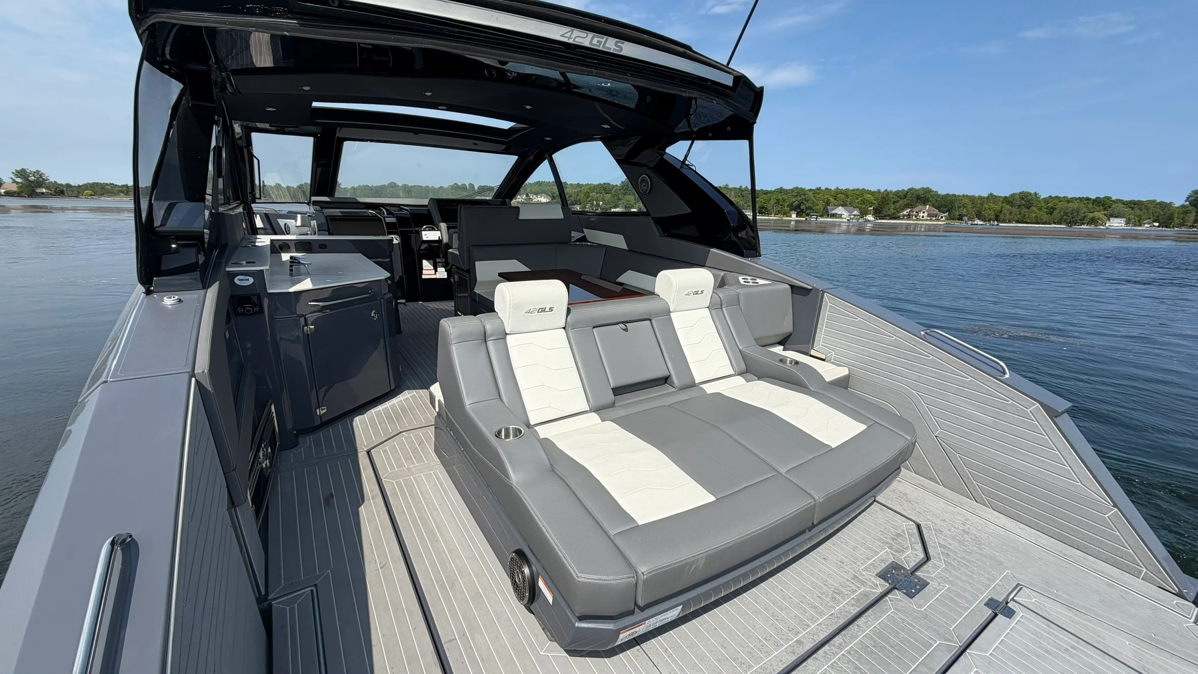 2023 Cruisers Yachts 42 GLS Image Thumbnail #57