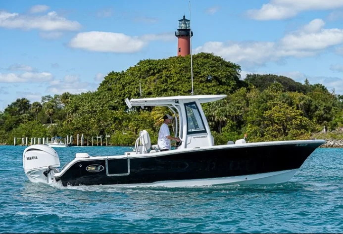 2022 Sea Hunt ULTRA 239 SE Image Thumbnail #2
