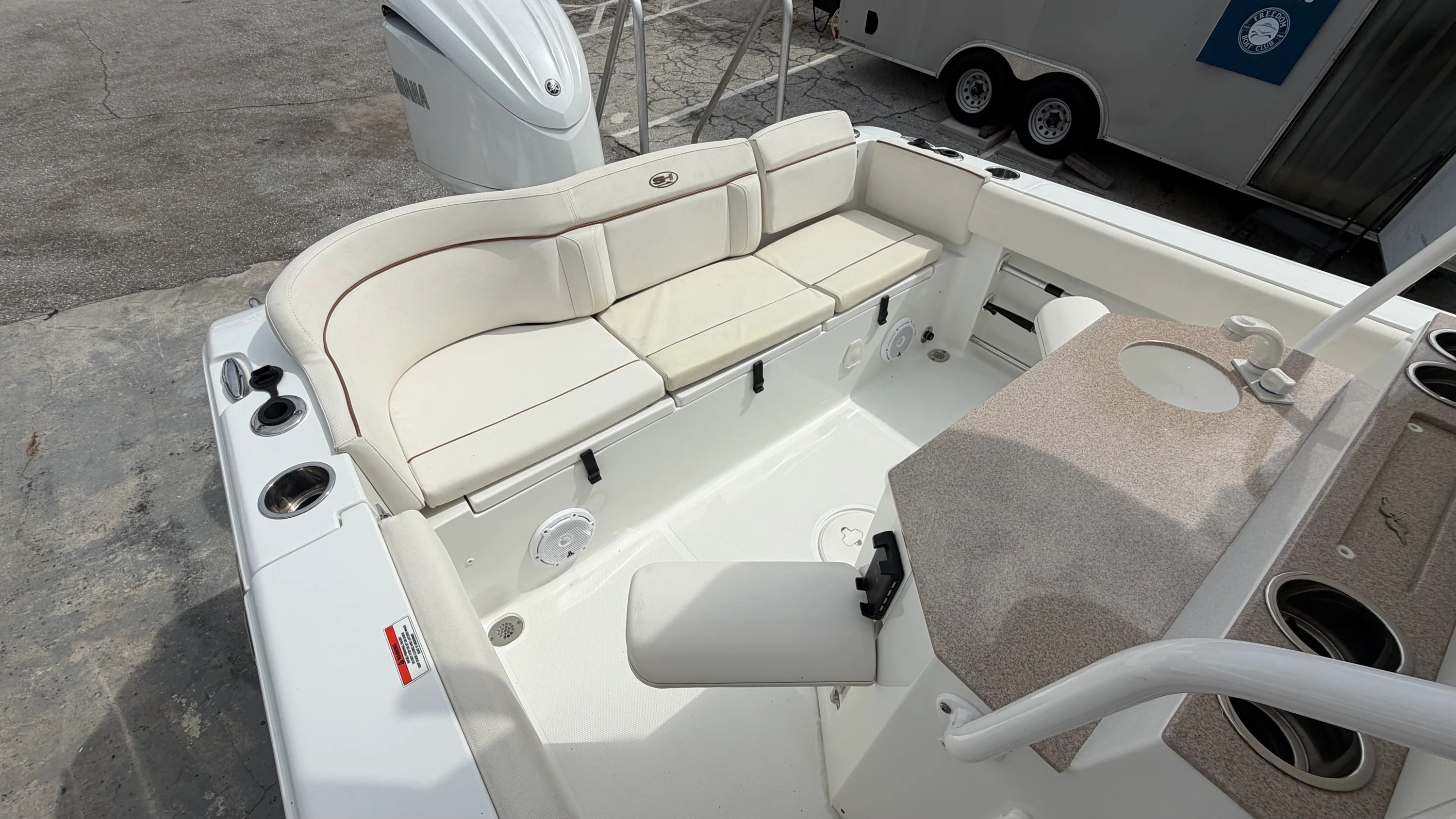 2022 Sea Hunt ULTRA 239 SE Image Thumbnail #70