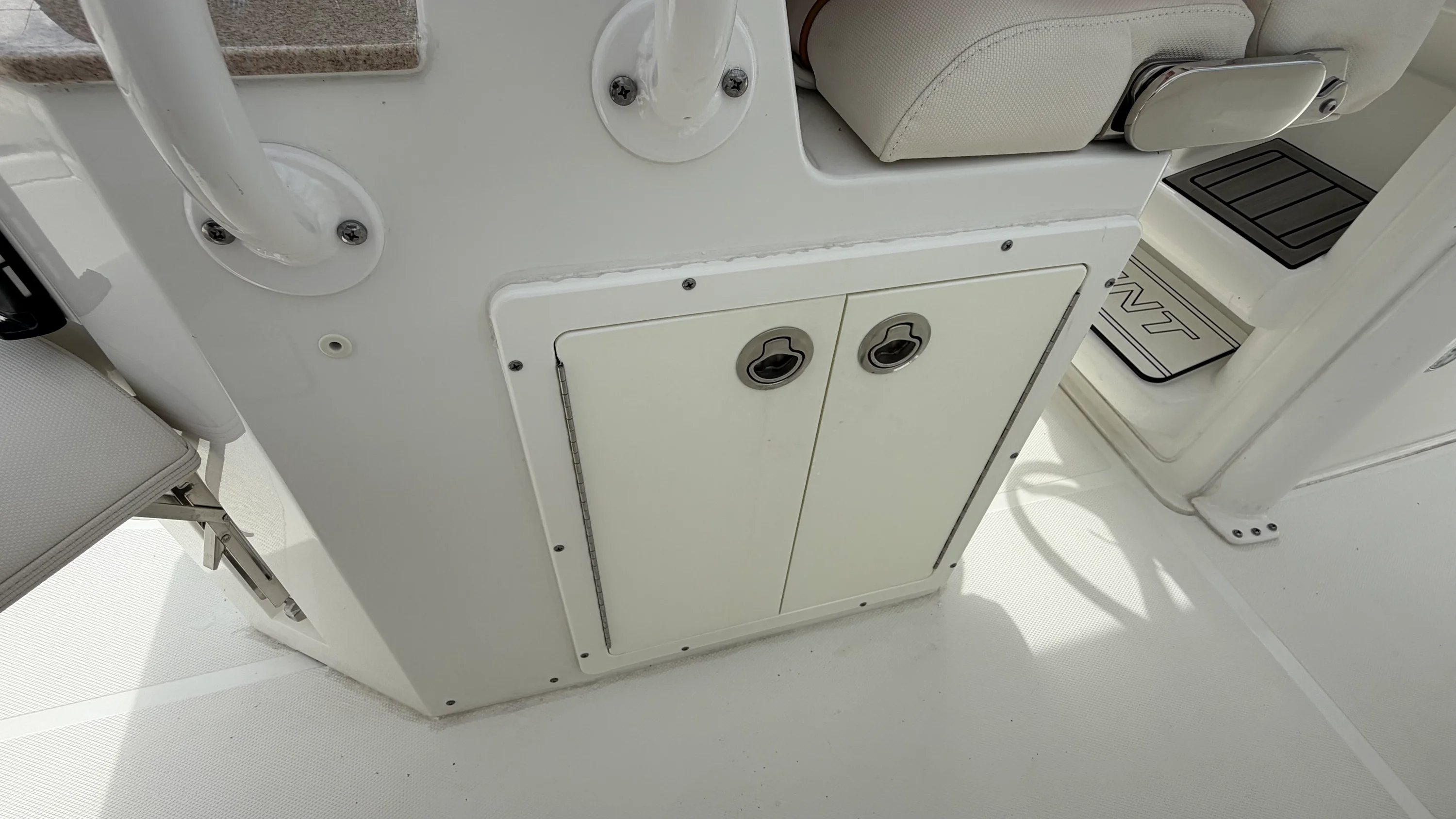 2022 Sea Hunt ULTRA 239 SE Image Thumbnail #65