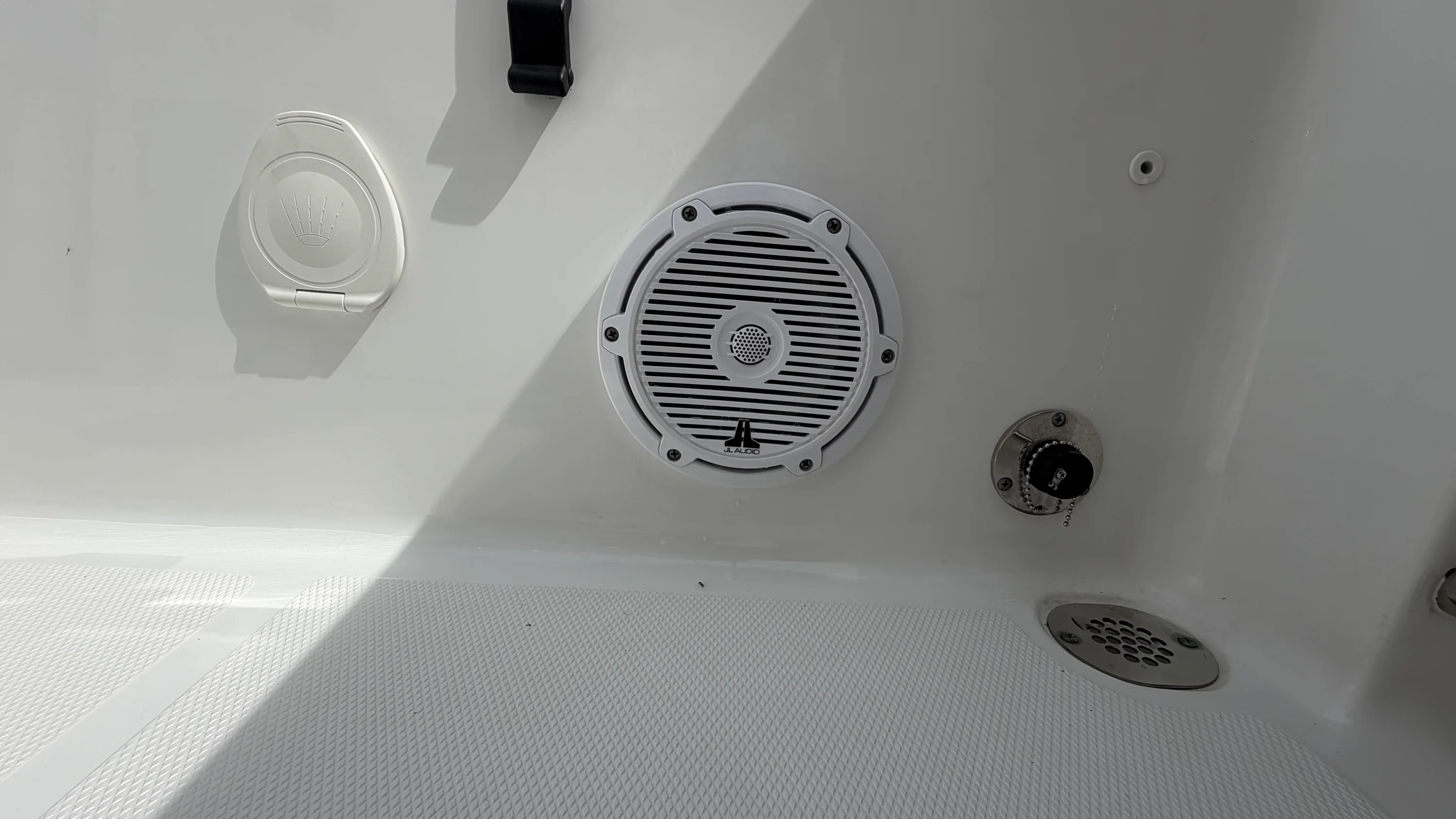2022 Sea Hunt ULTRA 239 SE Image Thumbnail #35