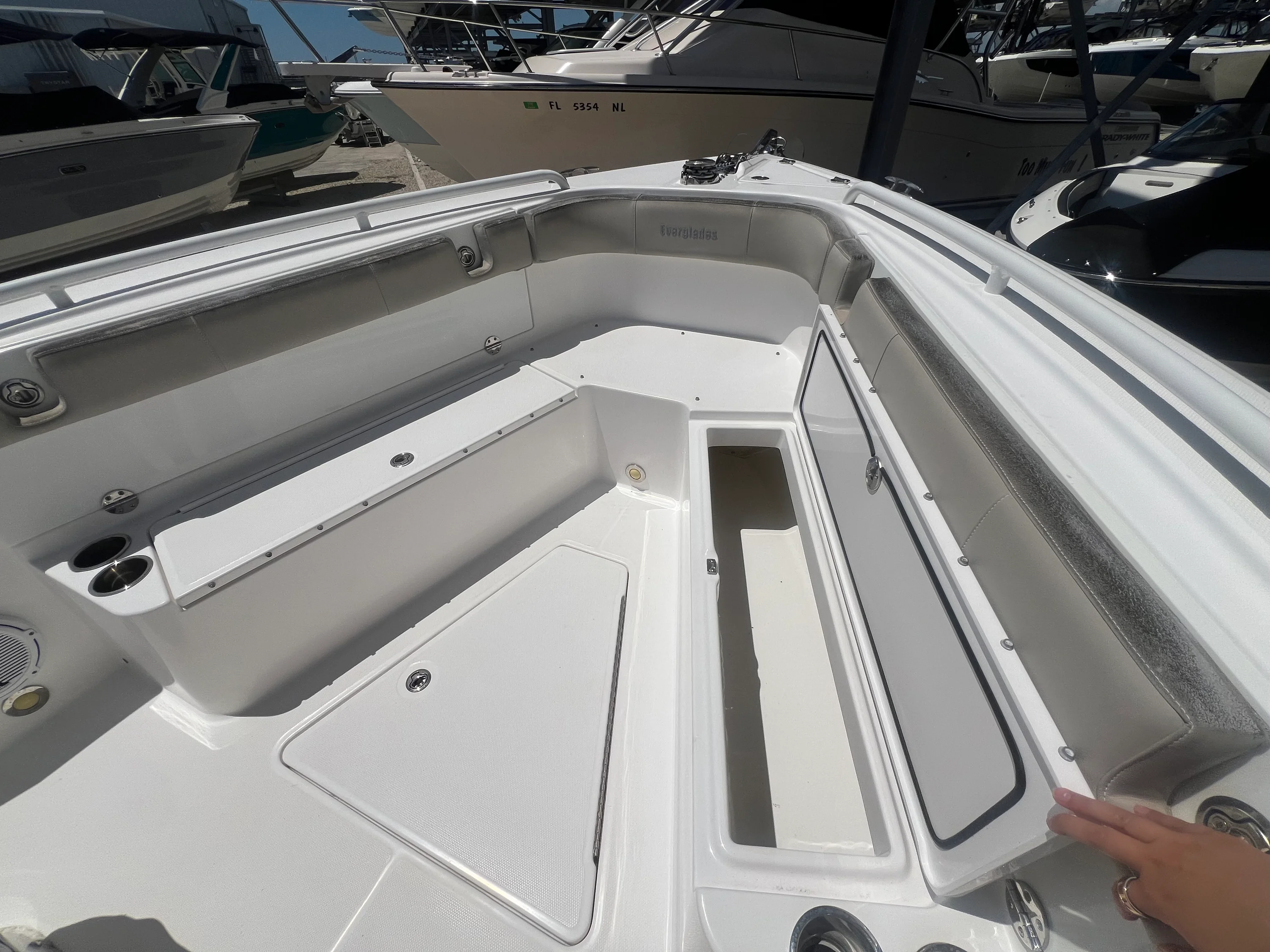 2019 Everglades 295CC Image Thumbnail #25