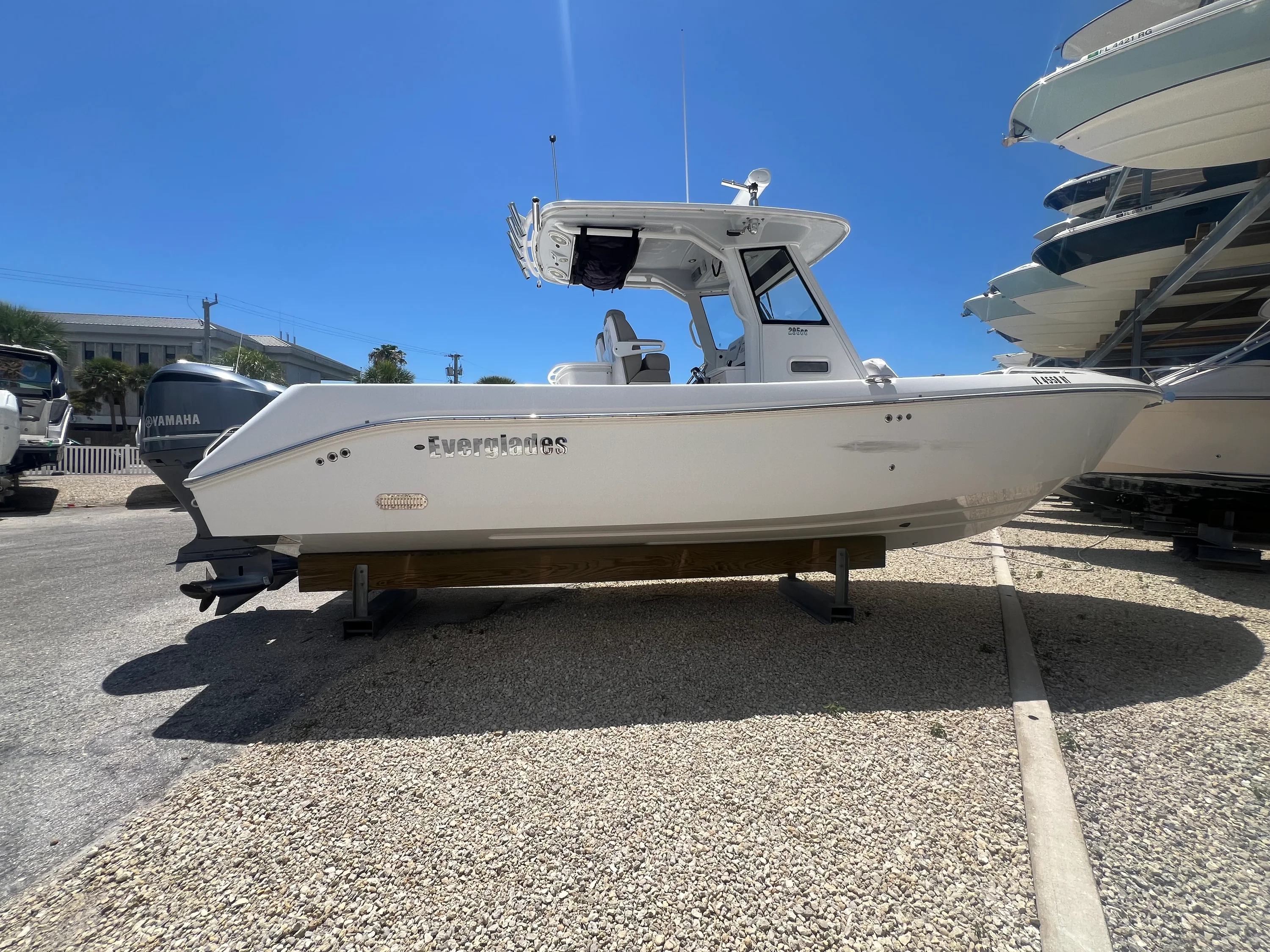 2019 Everglades 295CC Image Thumbnail #5