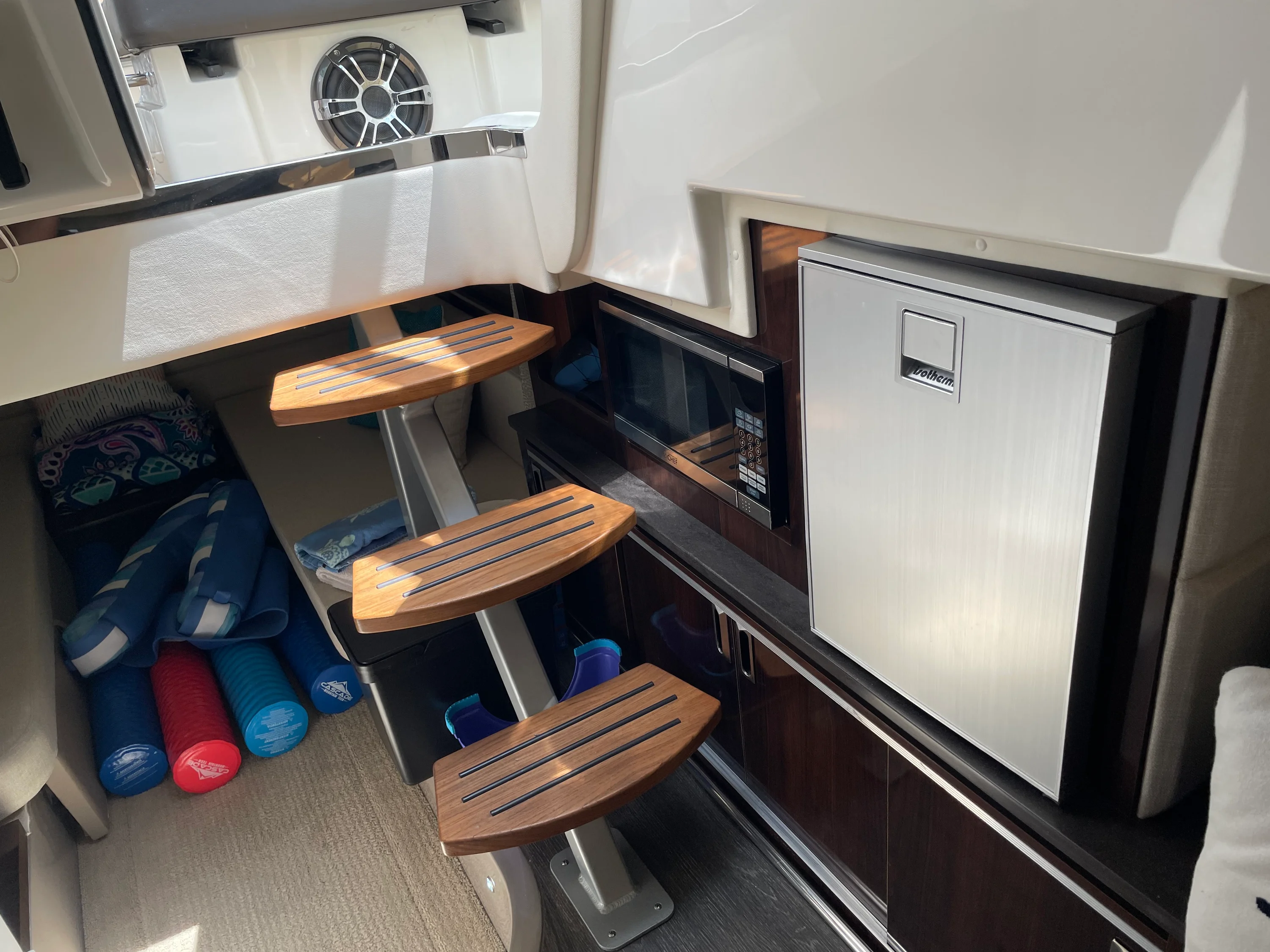 2020 Sea Ray 320 DA Image Thumbnail #24