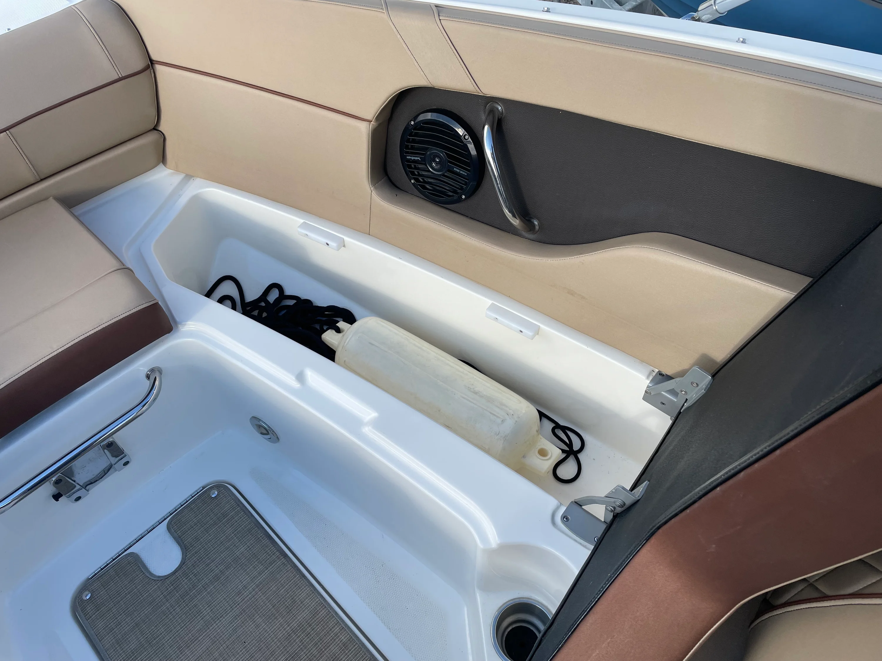2017 Sea Ray 240 SUNDECK Image Thumbnail #19